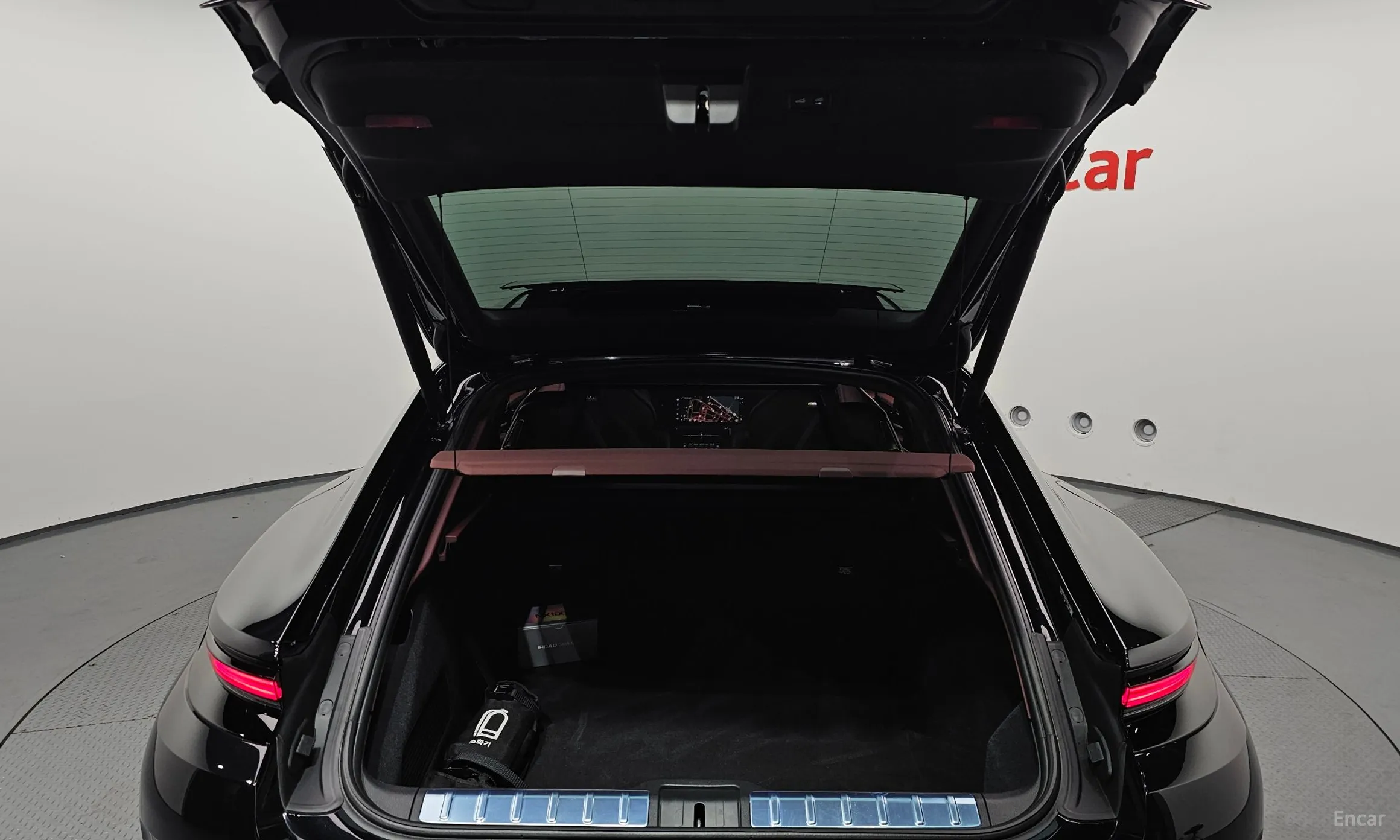 Porsche Panamera (976) превью 20