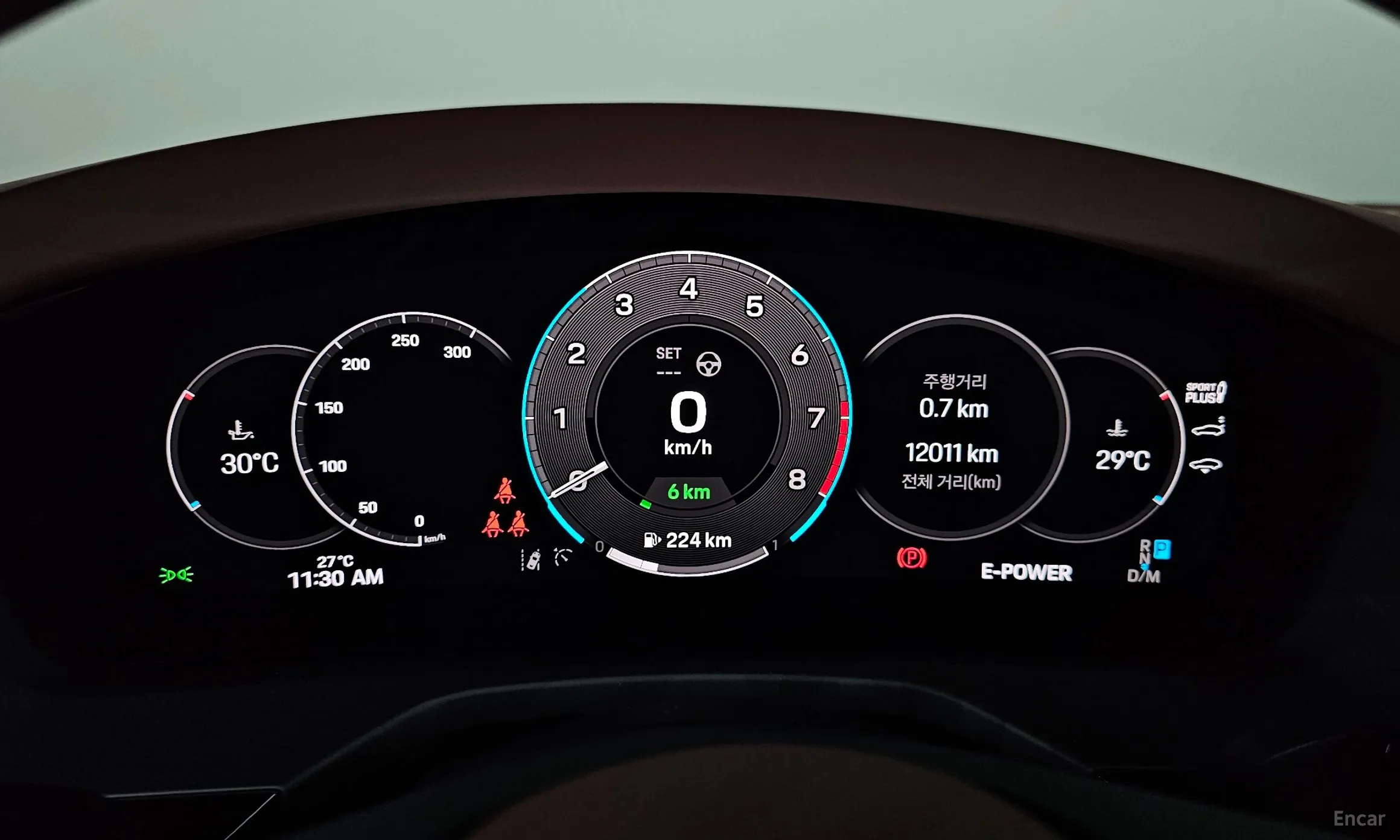 Porsche Panamera (976) превью 8