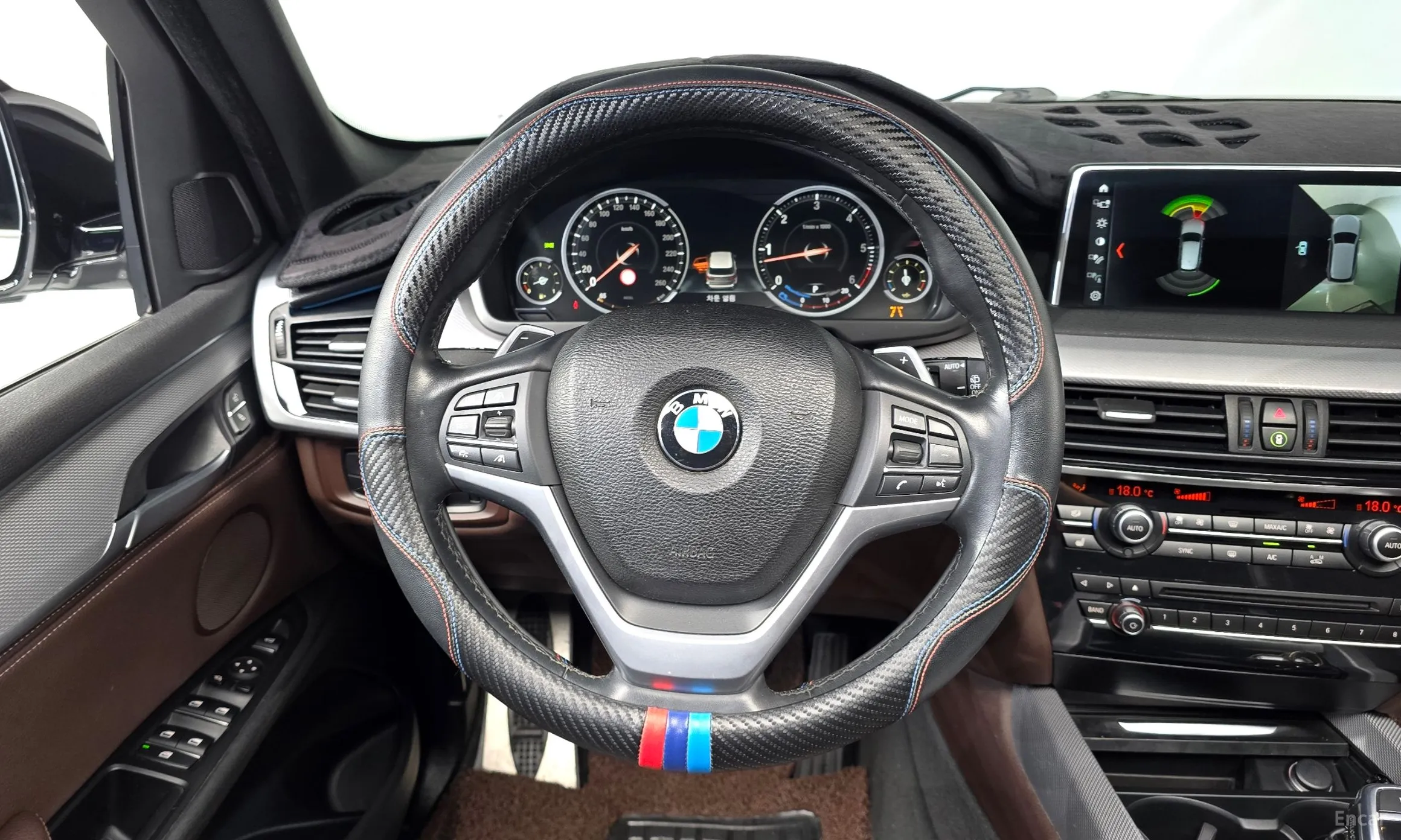 BMW X5 (F15) превью 13