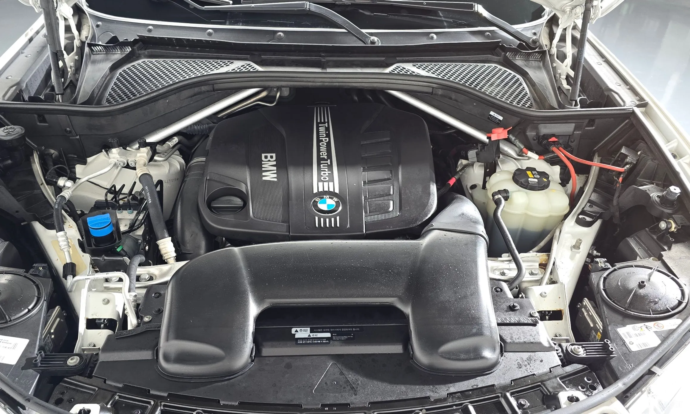 BMW X5 (F15) превью 6