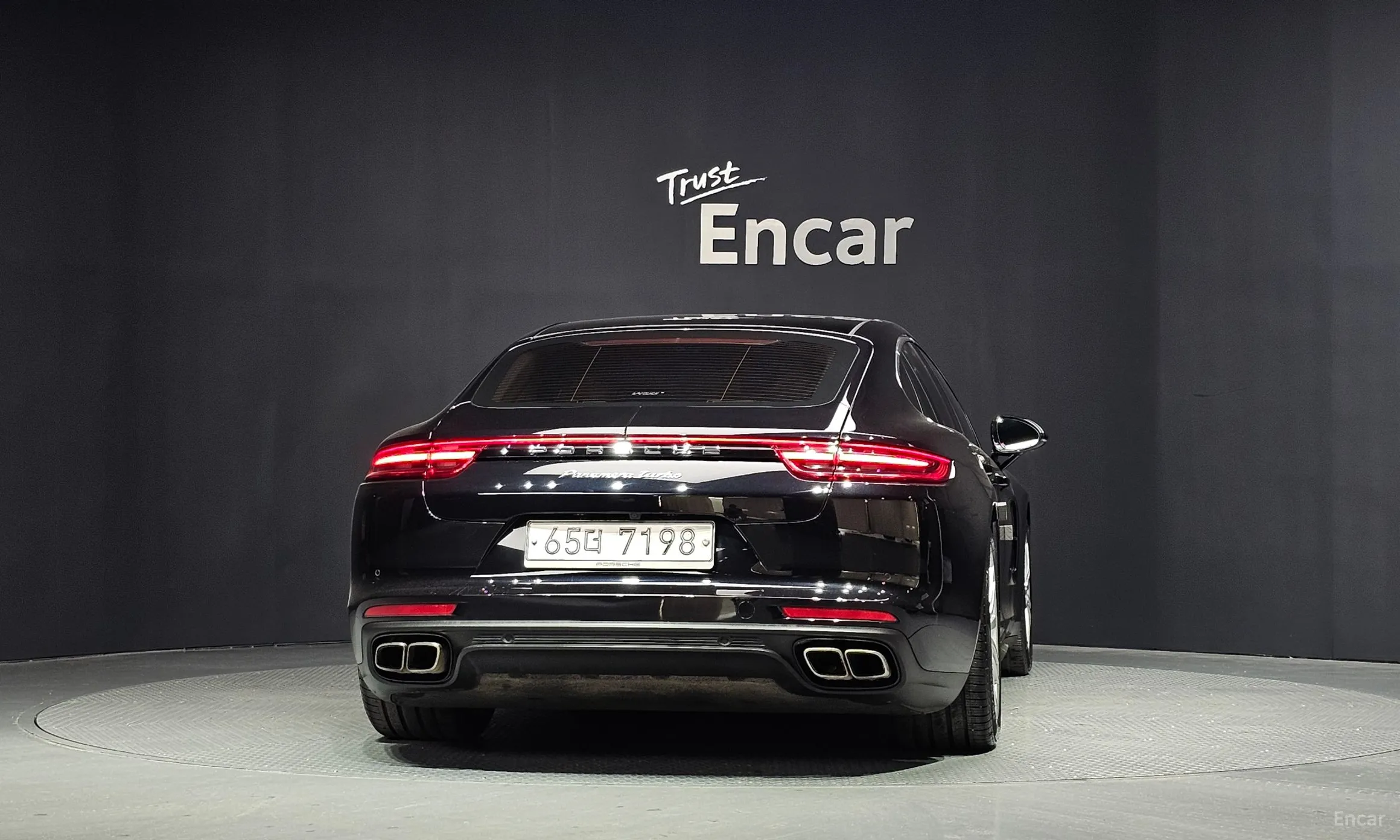 Porsche Panamera (971) превью 4