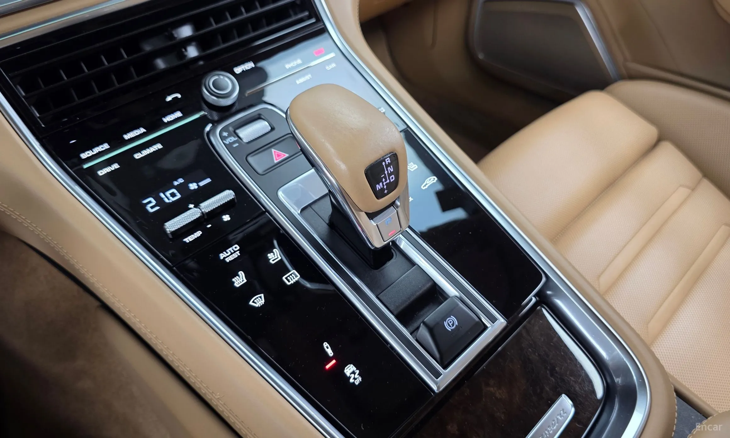 Porsche Panamera (971) превью 9