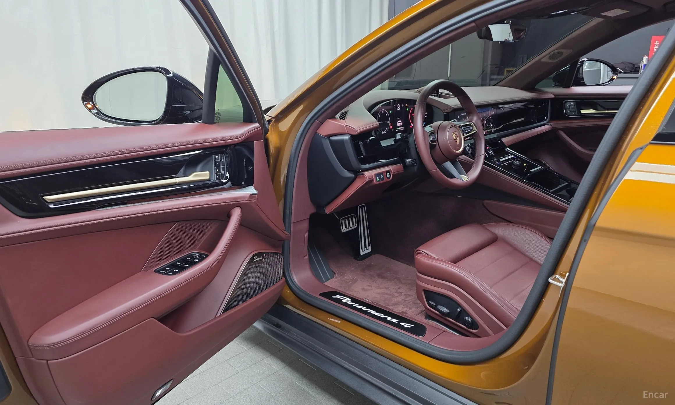 Porsche Panamera (976) превью 10