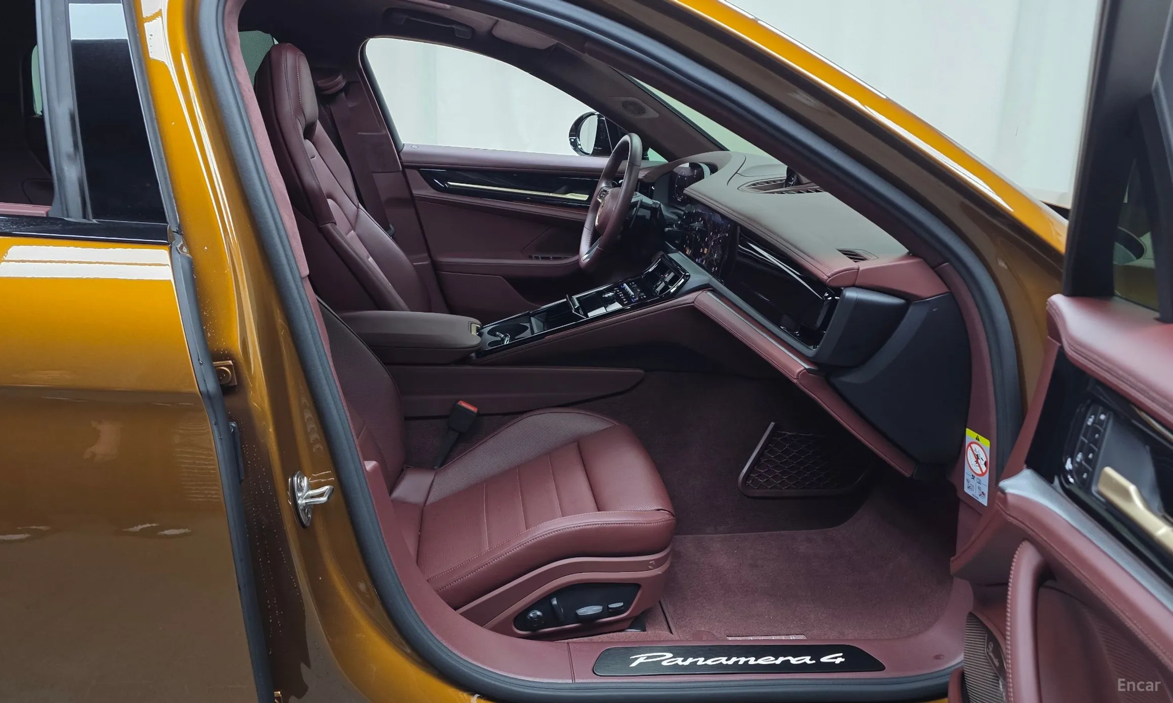Porsche Panamera (976) превью 11
