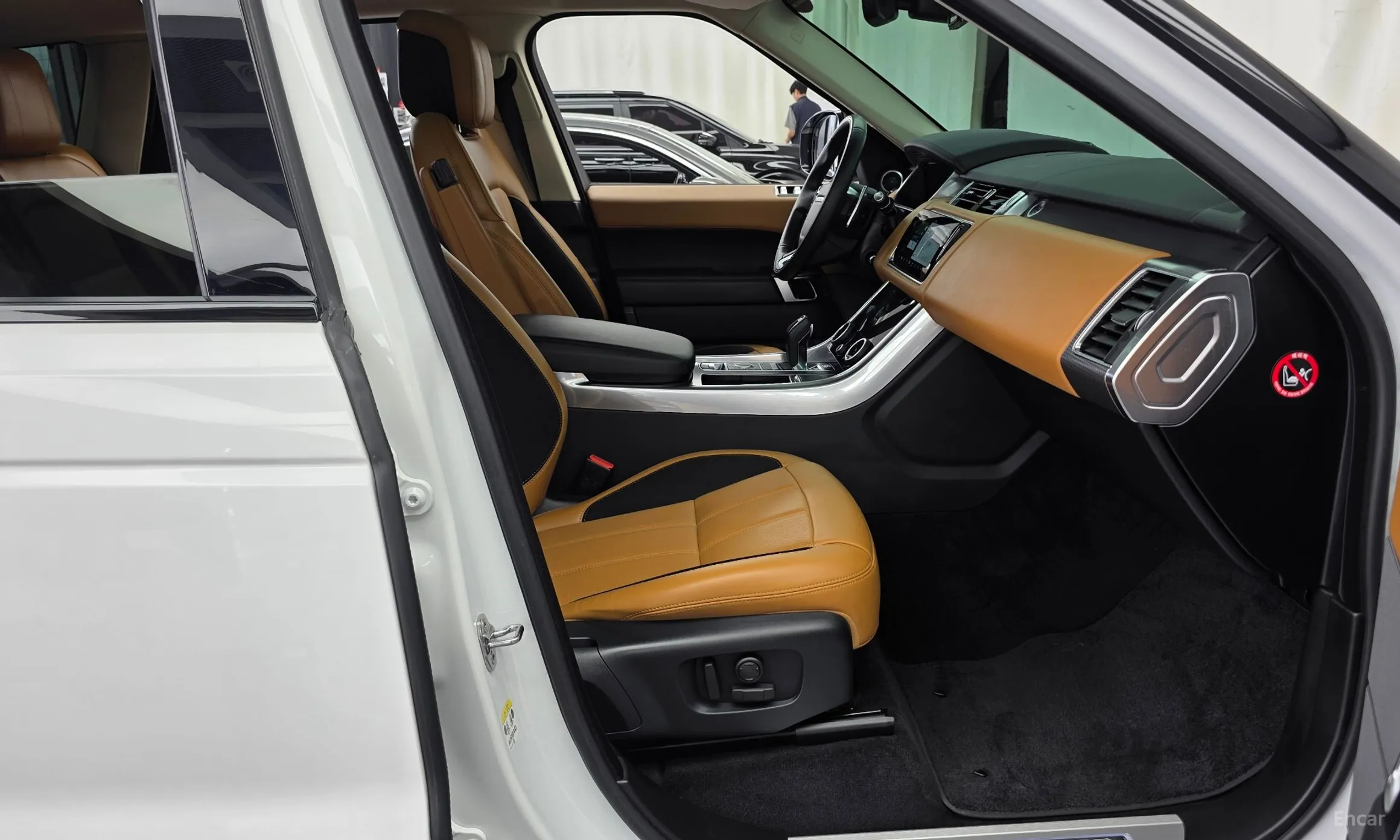 Land Rover Range Rover Sport 2nd Generation превью 11