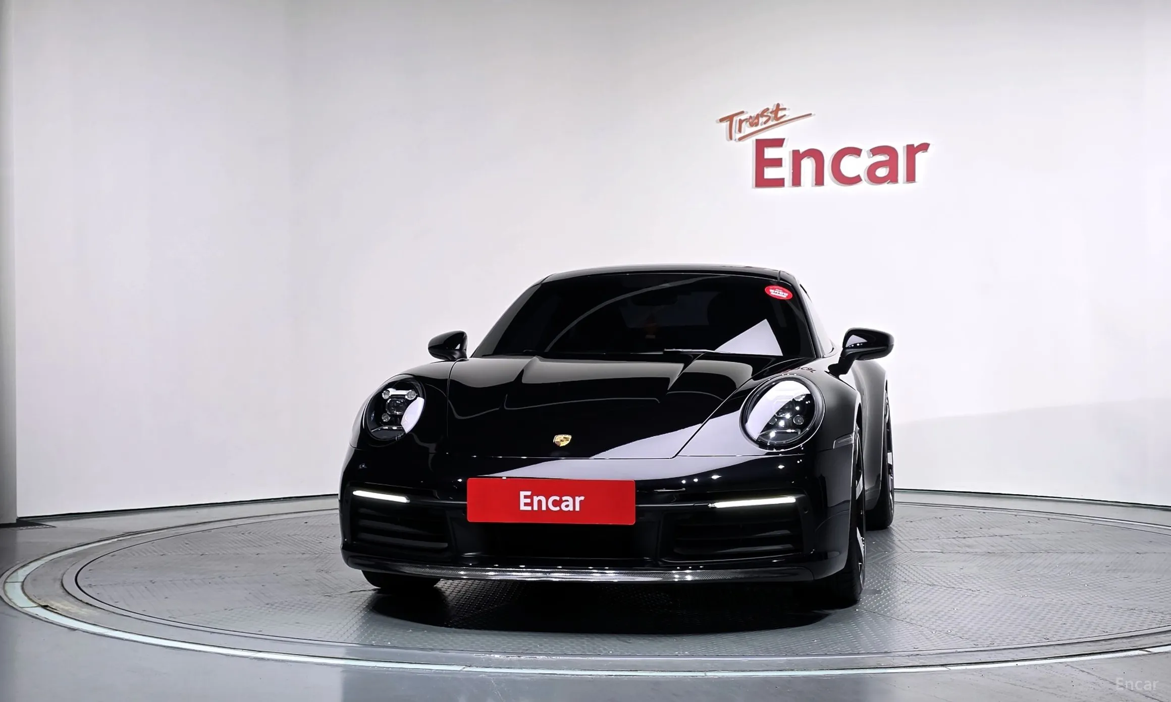 Porsche 911 (992) превью 3