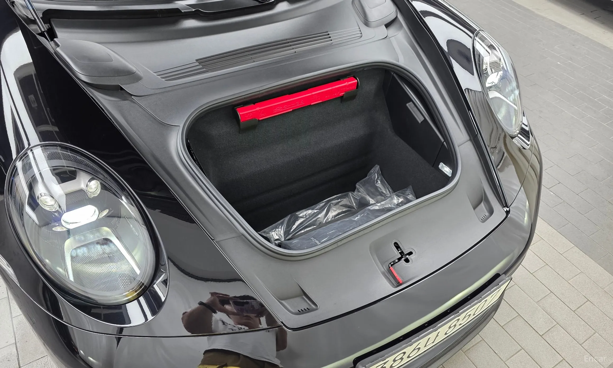 Porsche 911 (992) превью 6