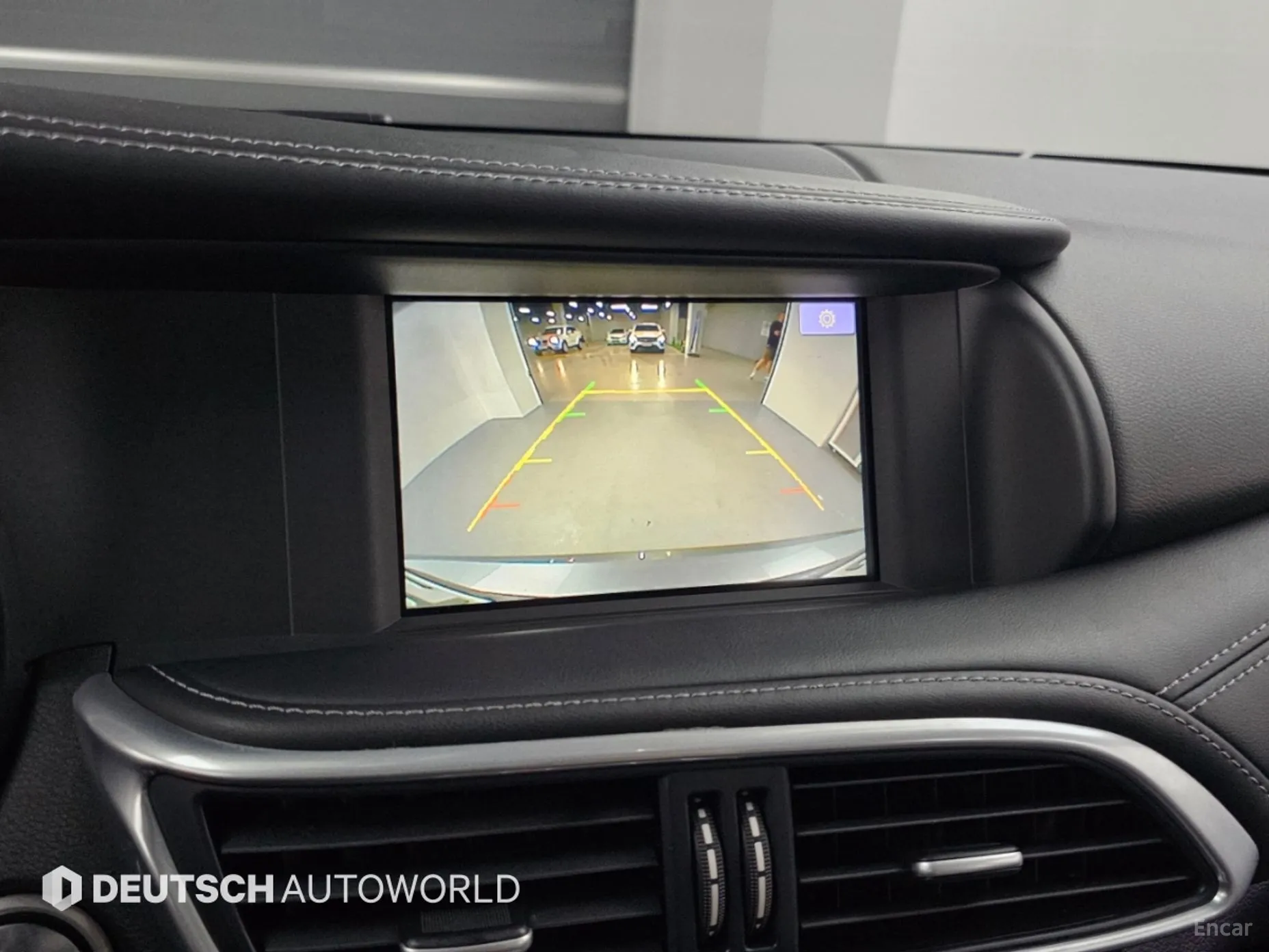 Infiniti QX30 превью 15