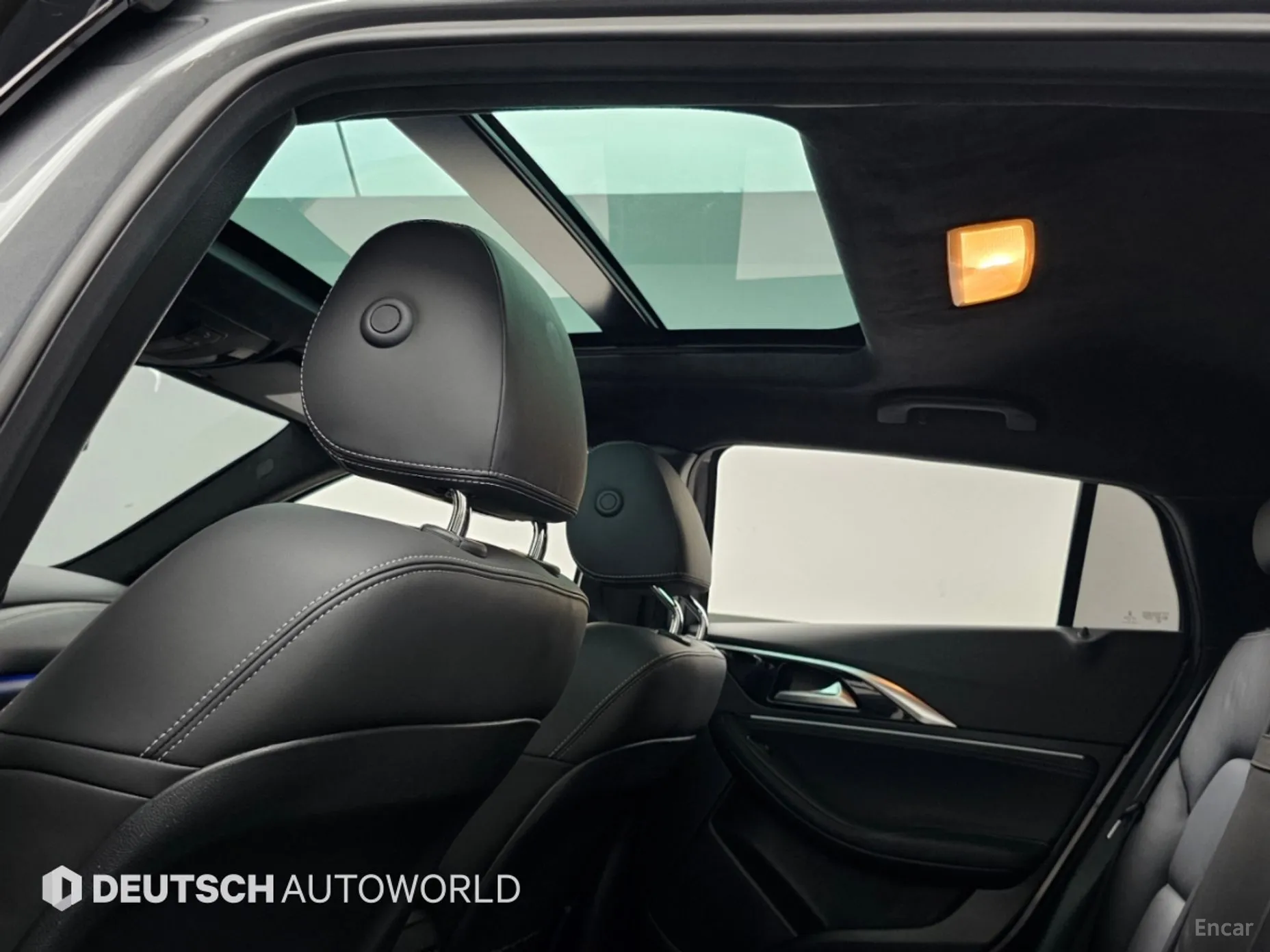 Infiniti QX30 превью 18