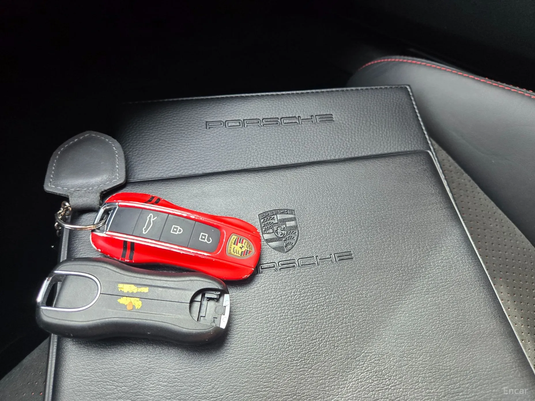 Porsche 911 (992) превью 15