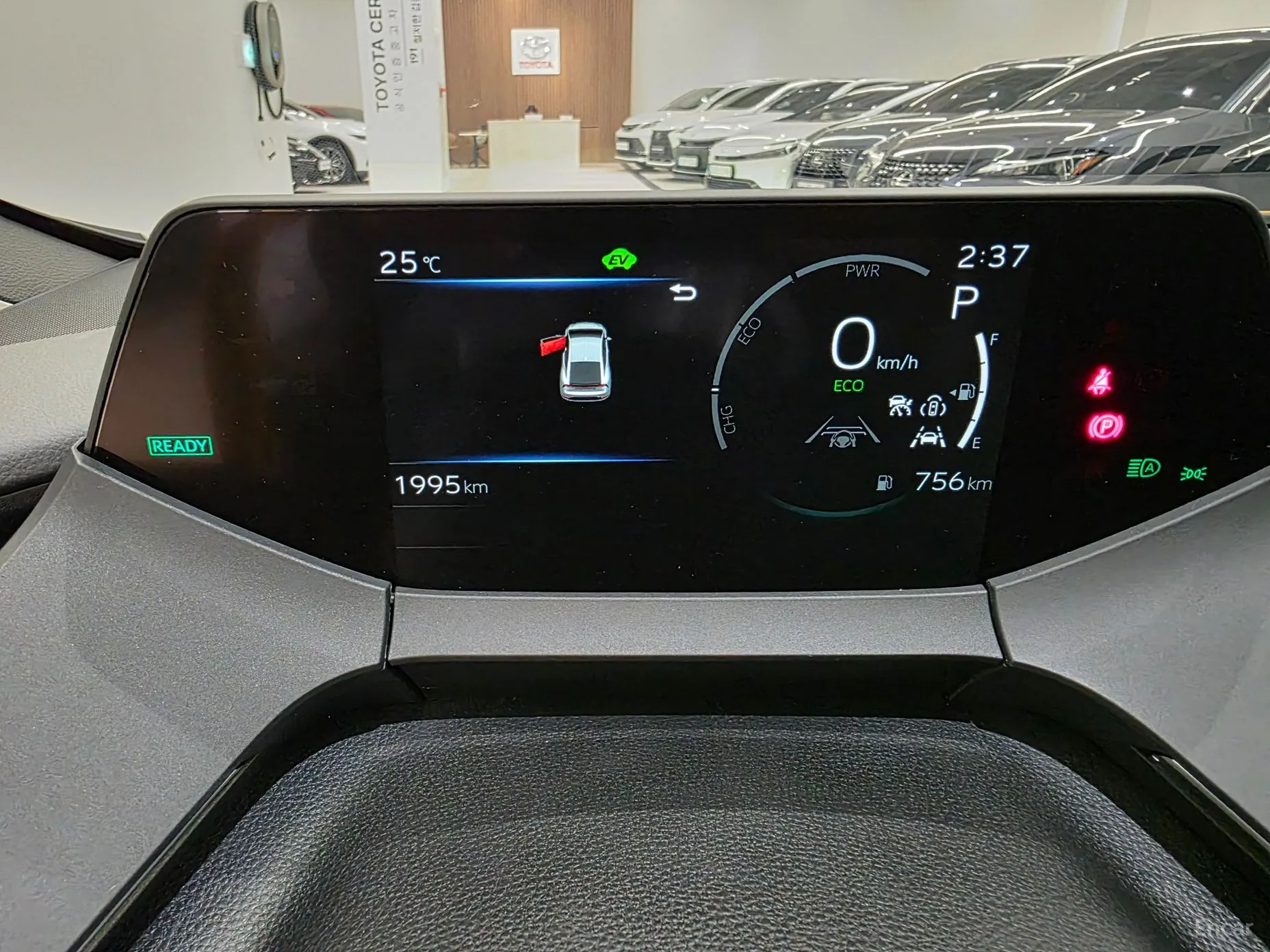 Toyota Prius 5th Generation превью 8