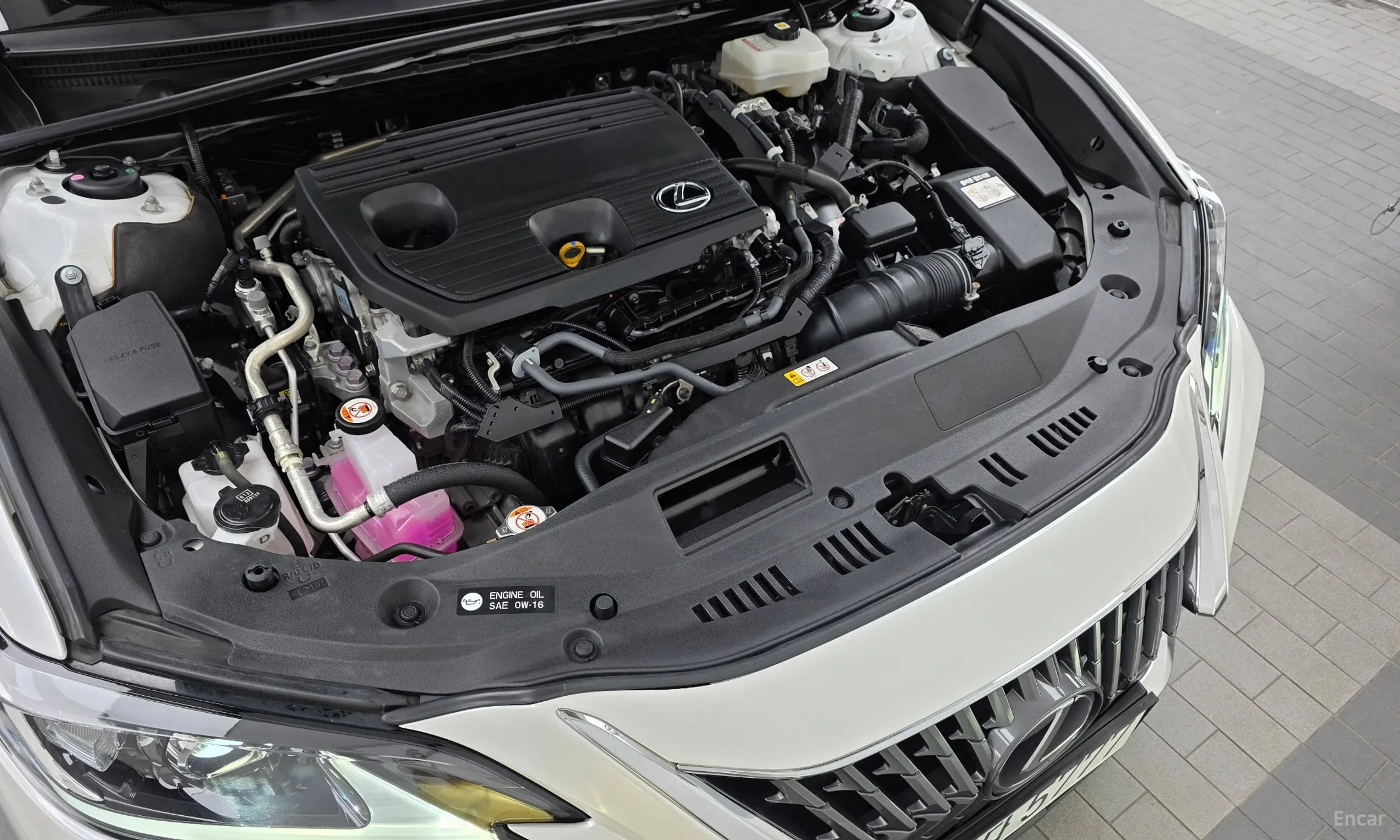 Lexus ES300h 7th Generation превью 6