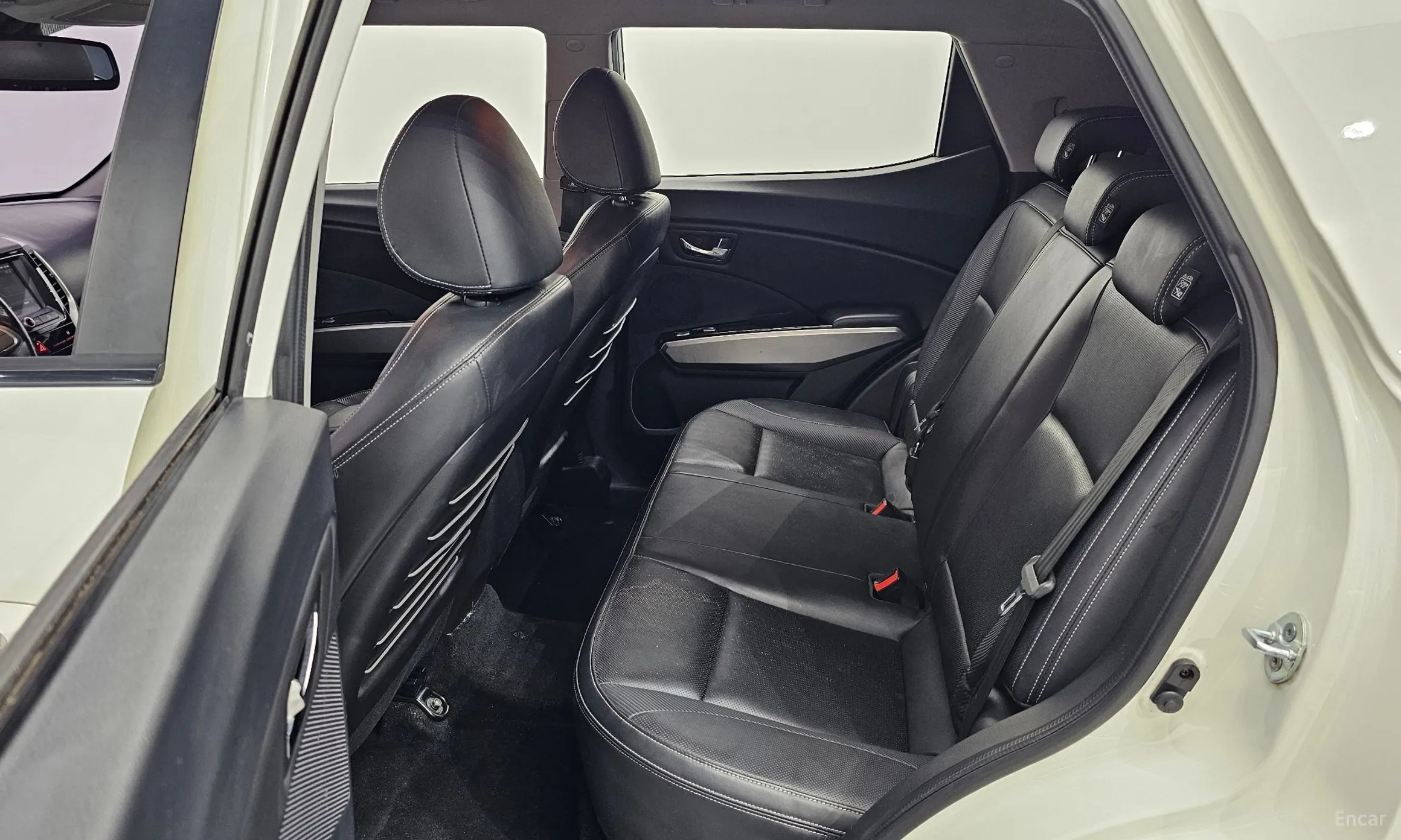 KG Mobility (SsangYong) Tivoli, Lazio превью 12