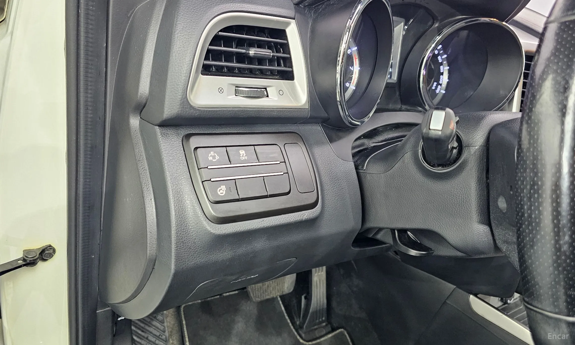 KG Mobility (SsangYong) Tivoli, Lazio превью 17