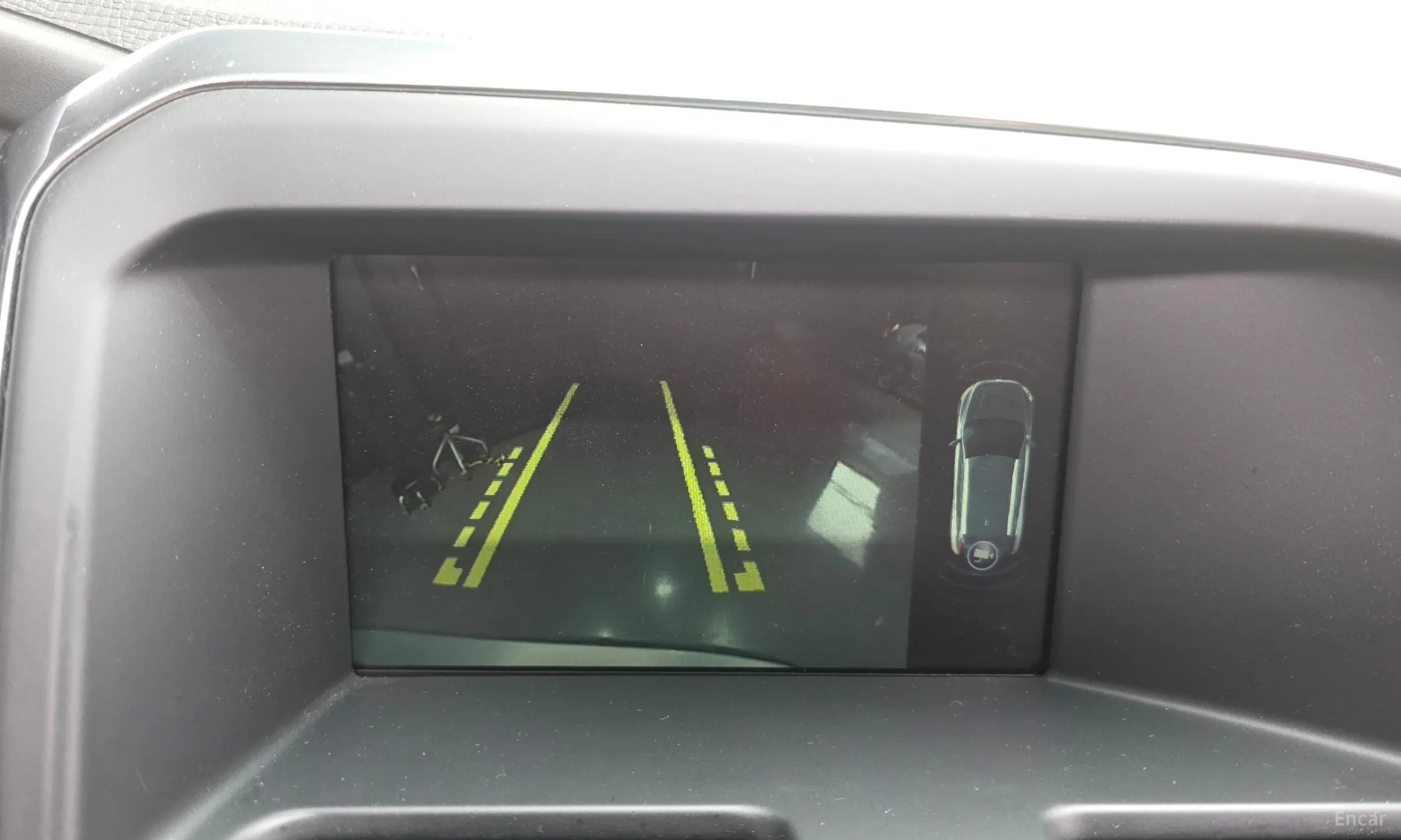 Volvo XC60 превью 15