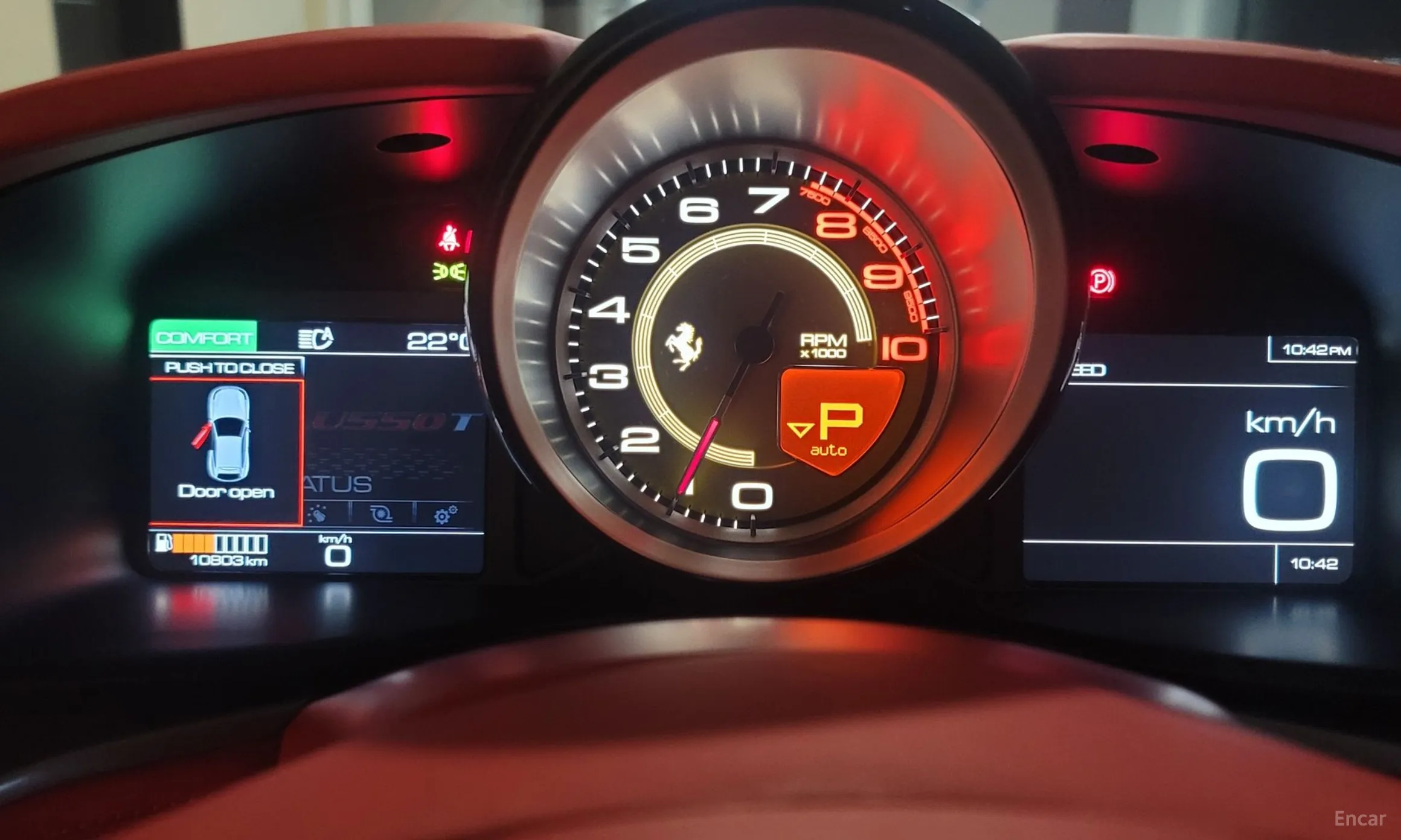 Ferrari GTC4 Rousseau превью 5