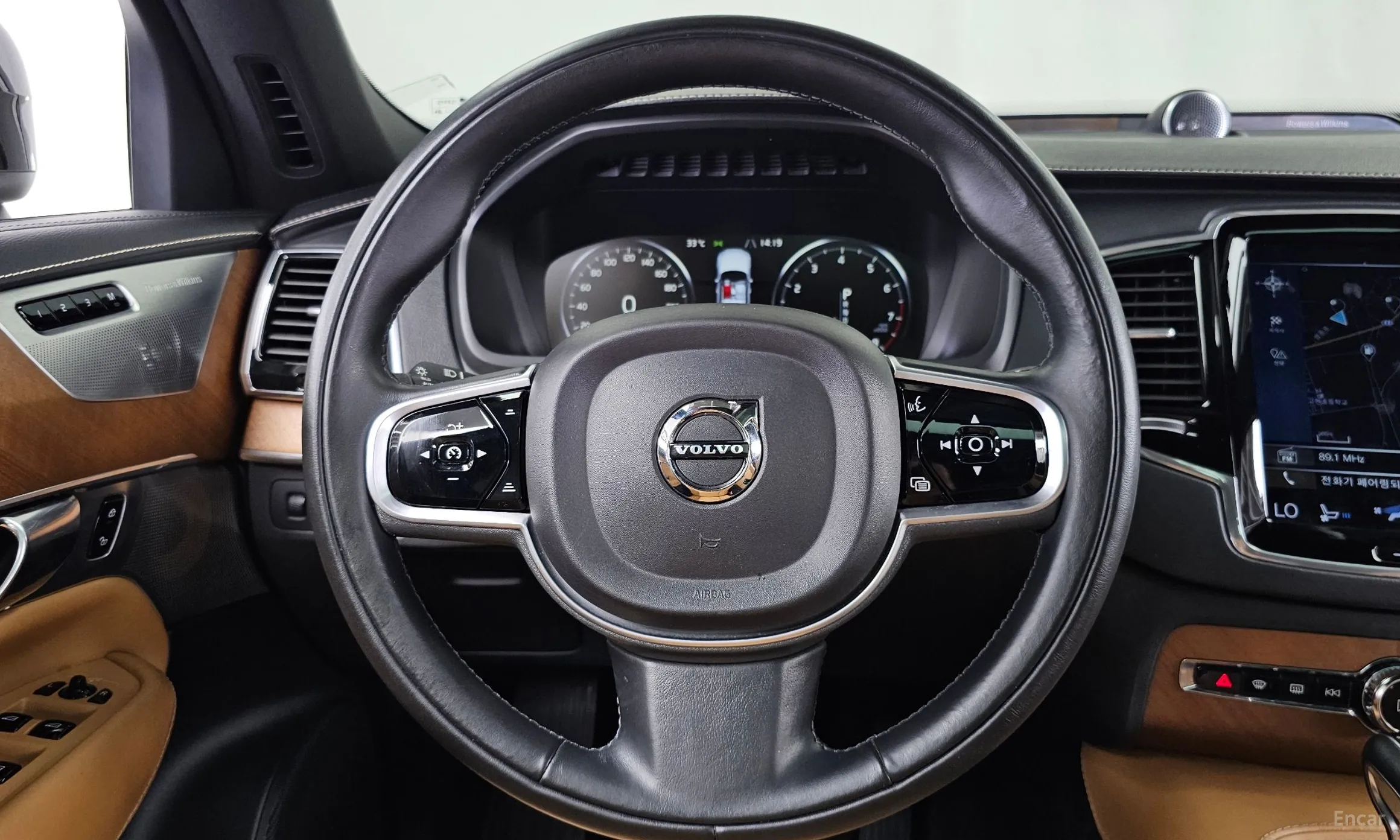 Volvo XC90 Gen 2 превью 13