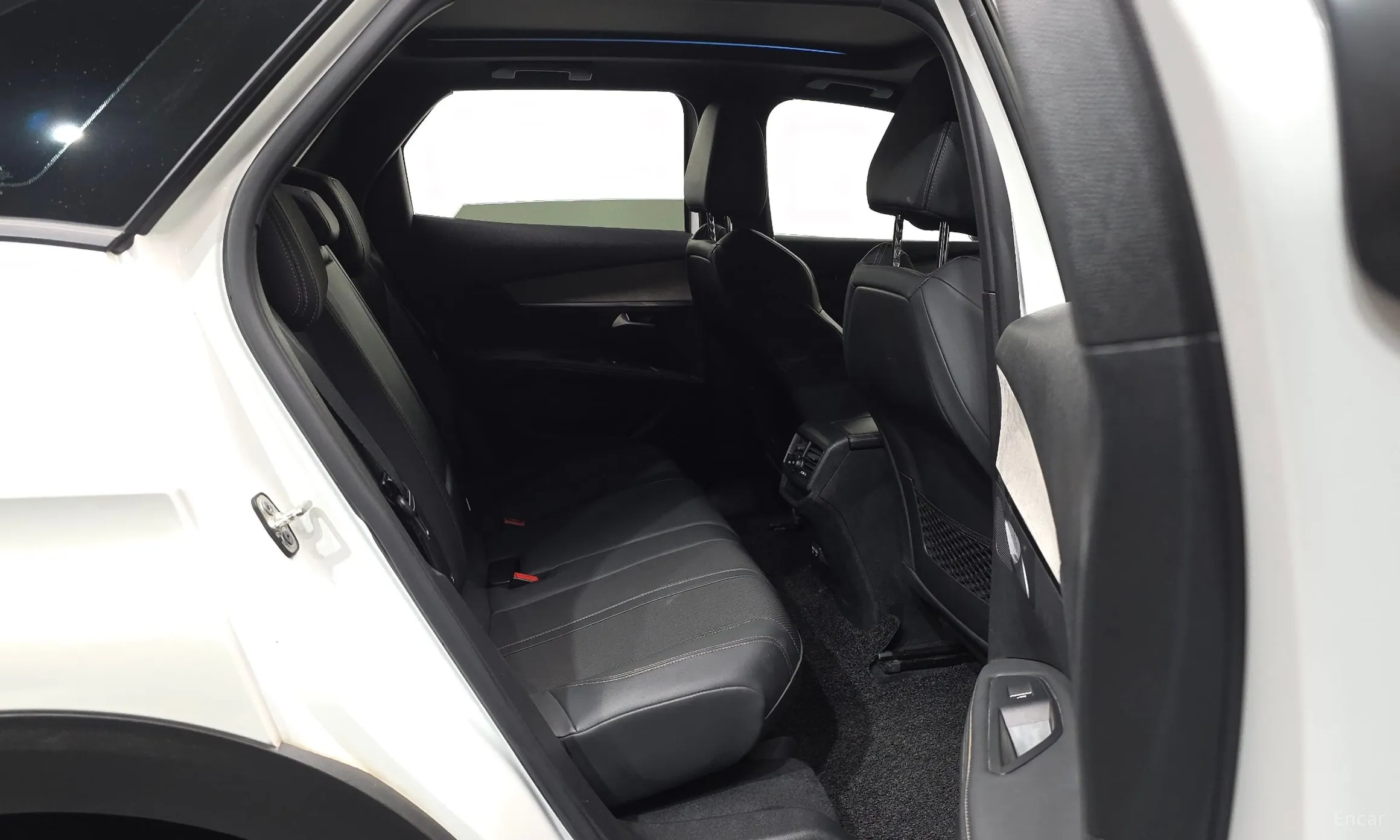 Peugeot 3008 2nd generation превью 12