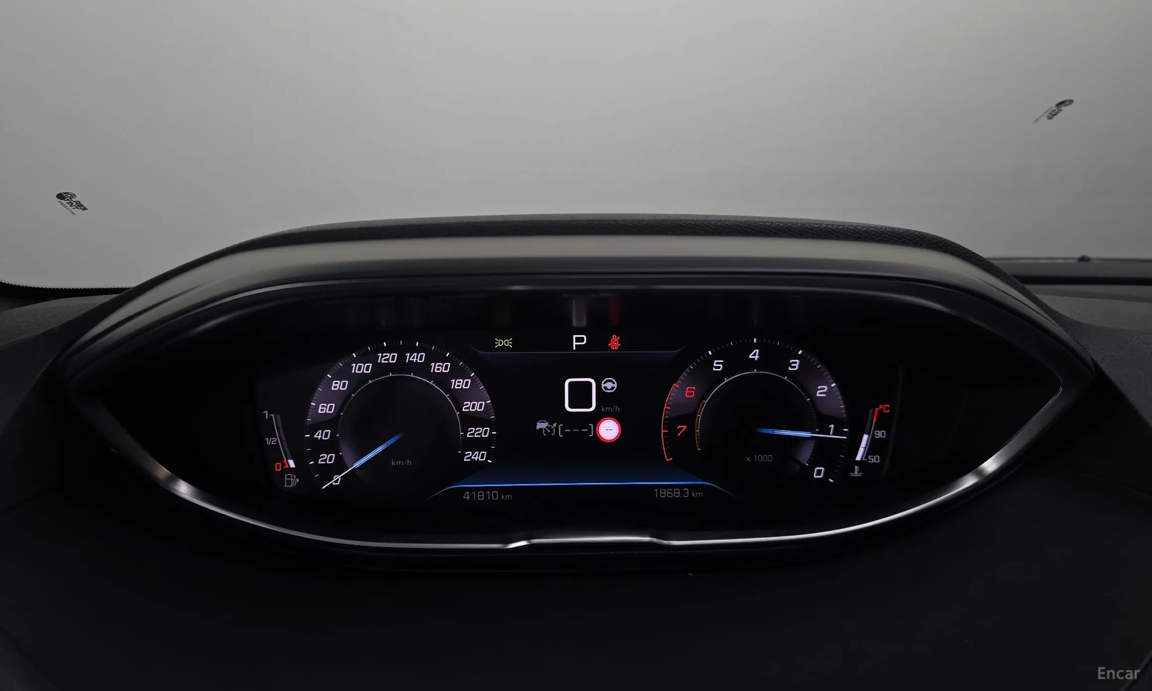 Peugeot 3008 2nd generation превью 8