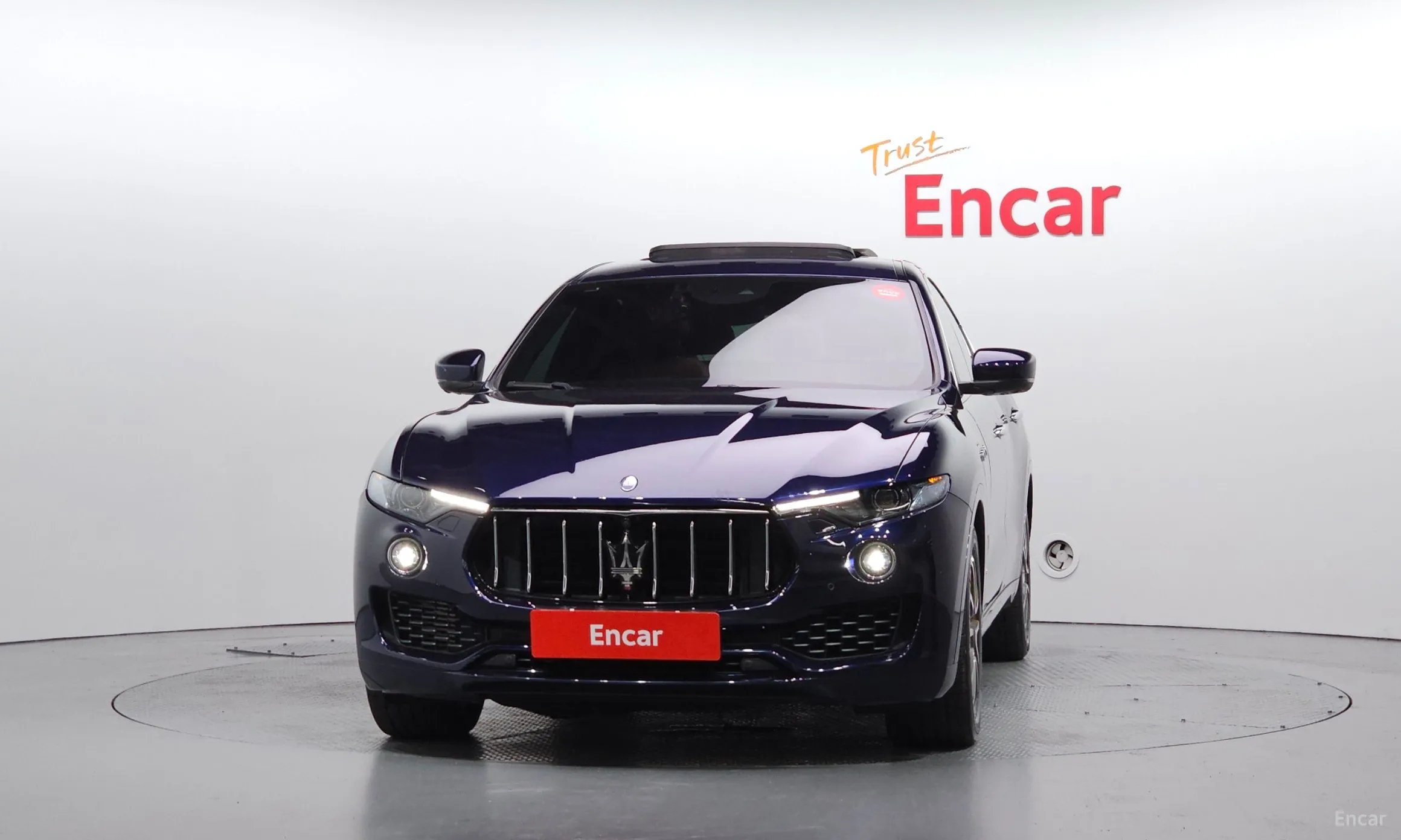 Maserati Levante превью 3