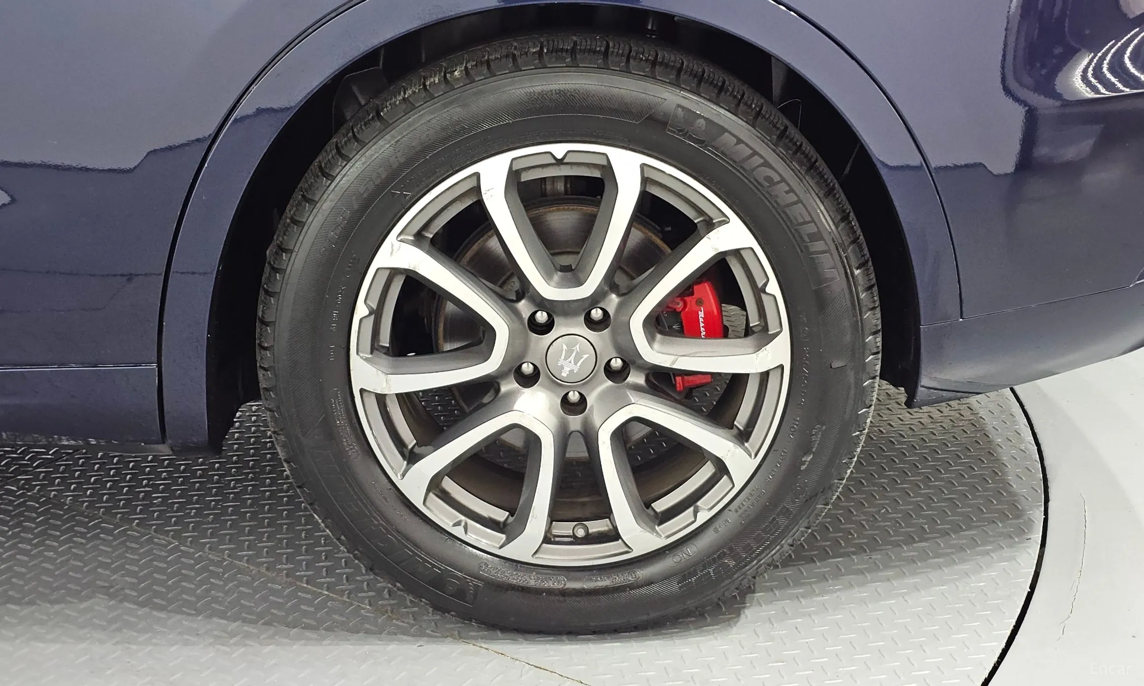 Maserati Levante превью 5