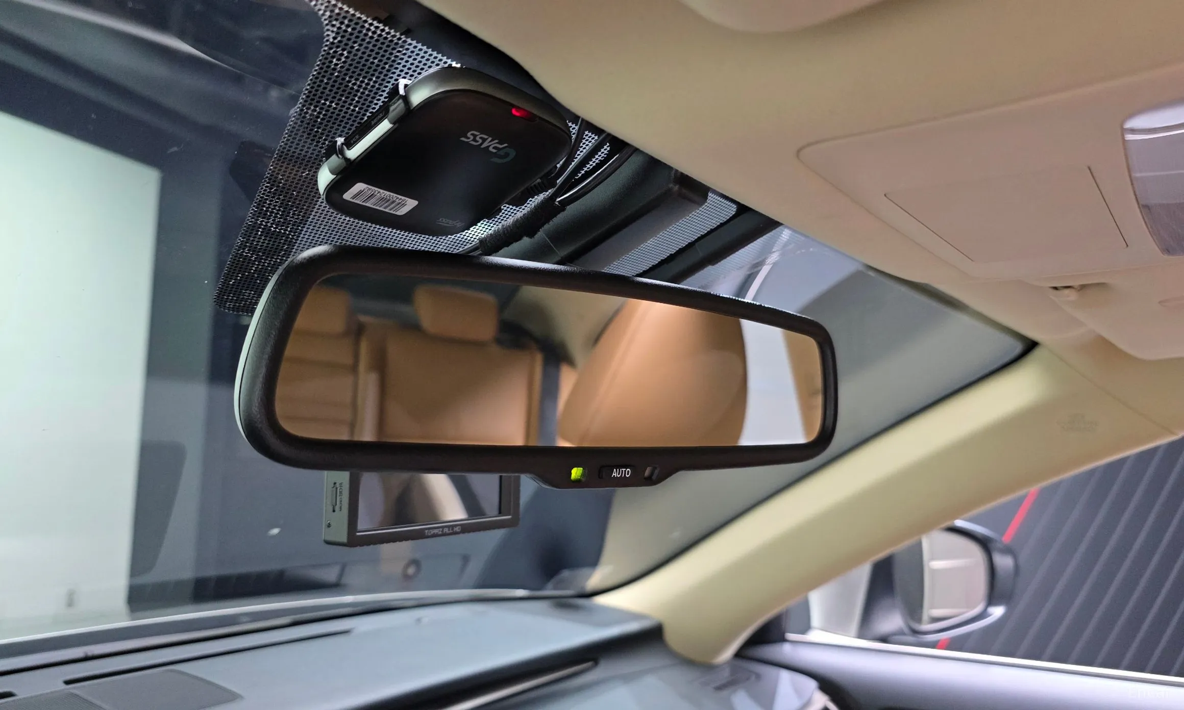 Lexus New IS200t превью 19