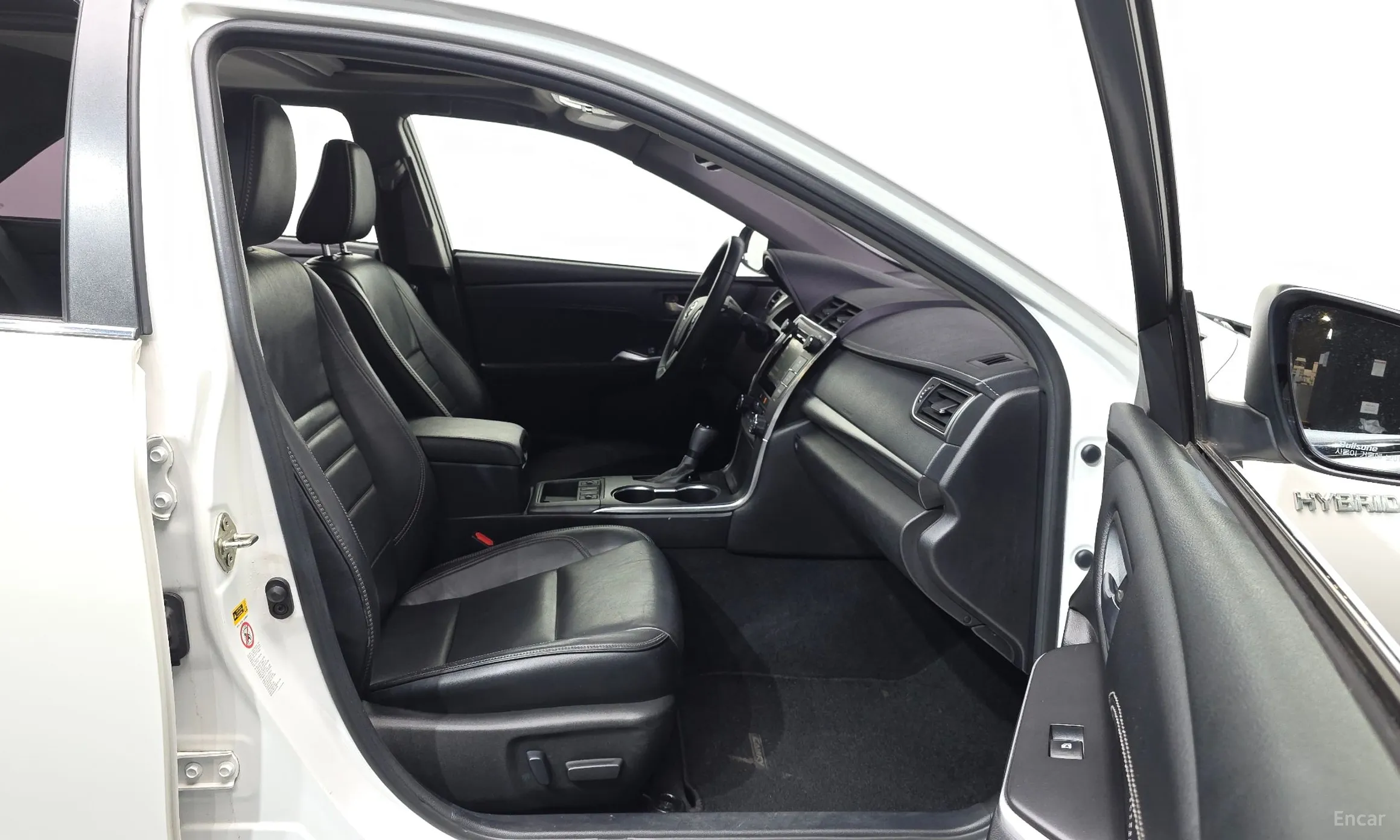 Toyota New Camry превью 11