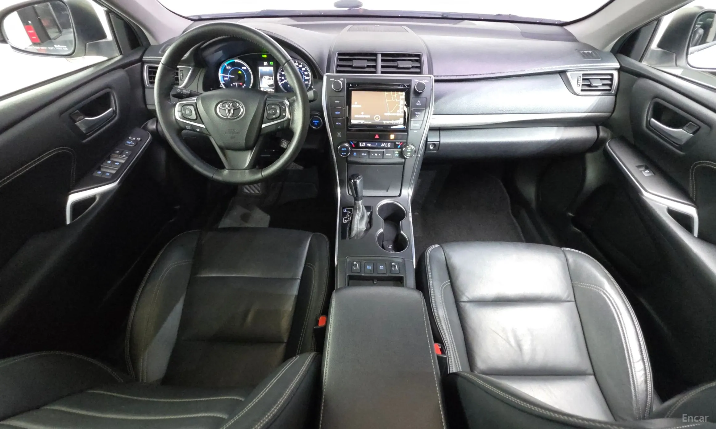 Toyota New Camry превью 7
