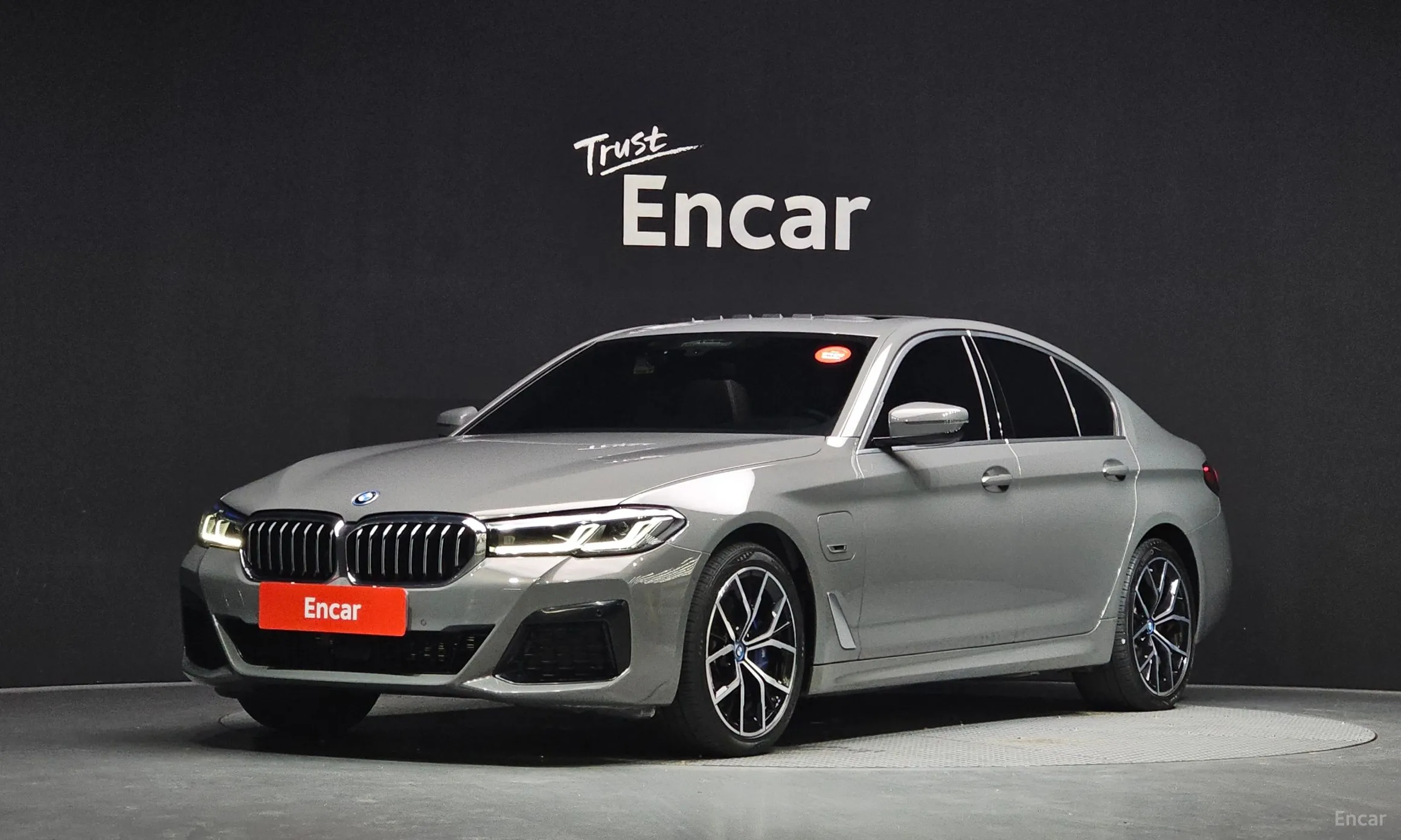 BMW 5 Series (G30)