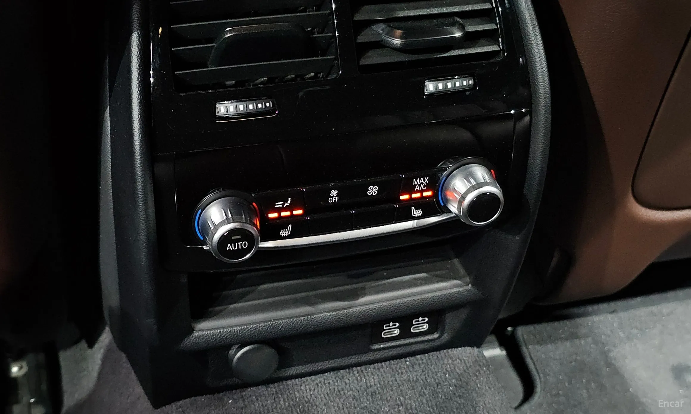BMW 5 Series (G30) превью 19