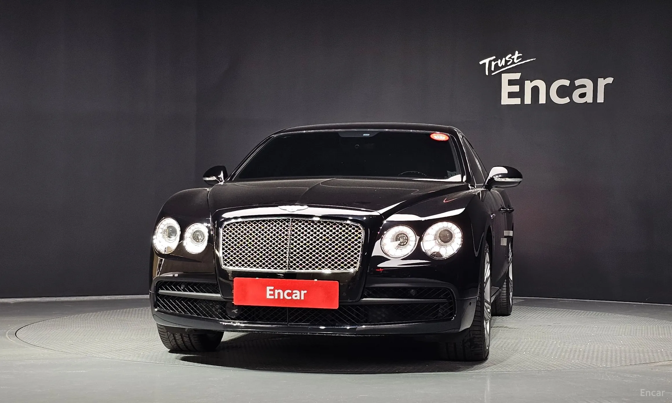 Bentley Flying Spur 2nd Generation превью 3