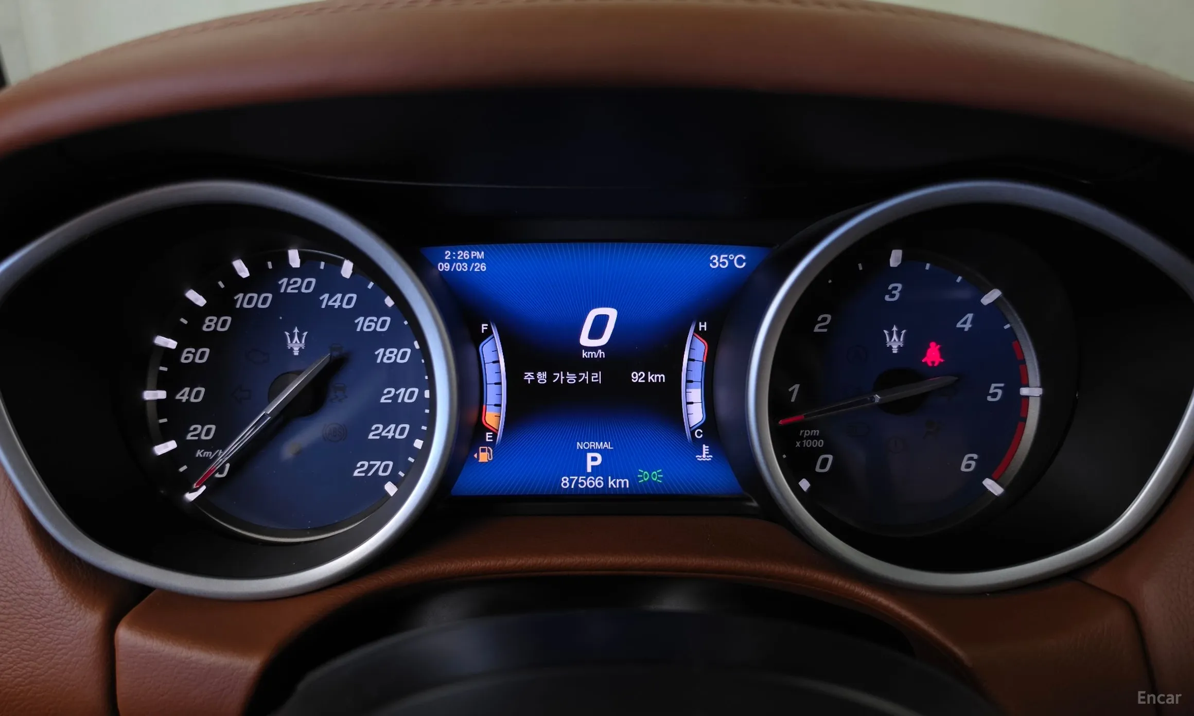 Maserati Ghibli превью 8