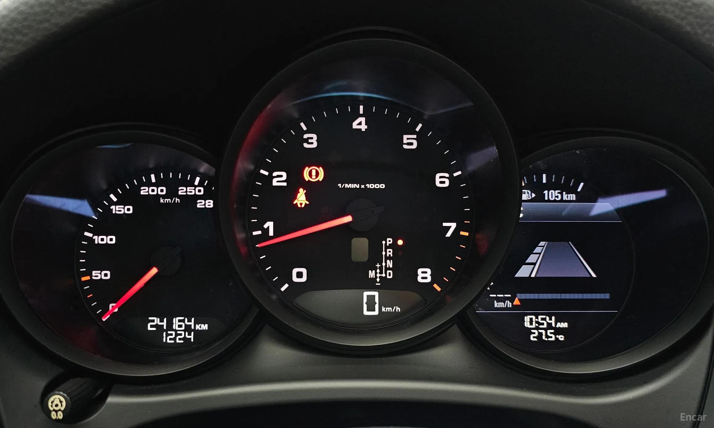 Porsche Macan превью 8