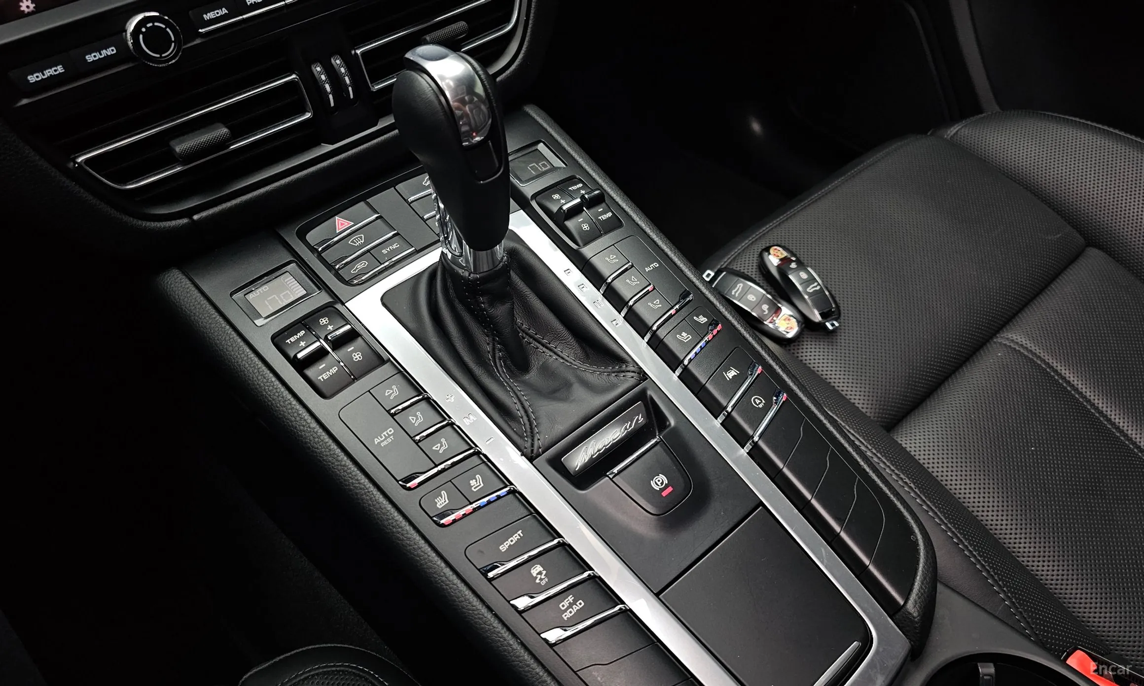 Porsche Macan превью 9