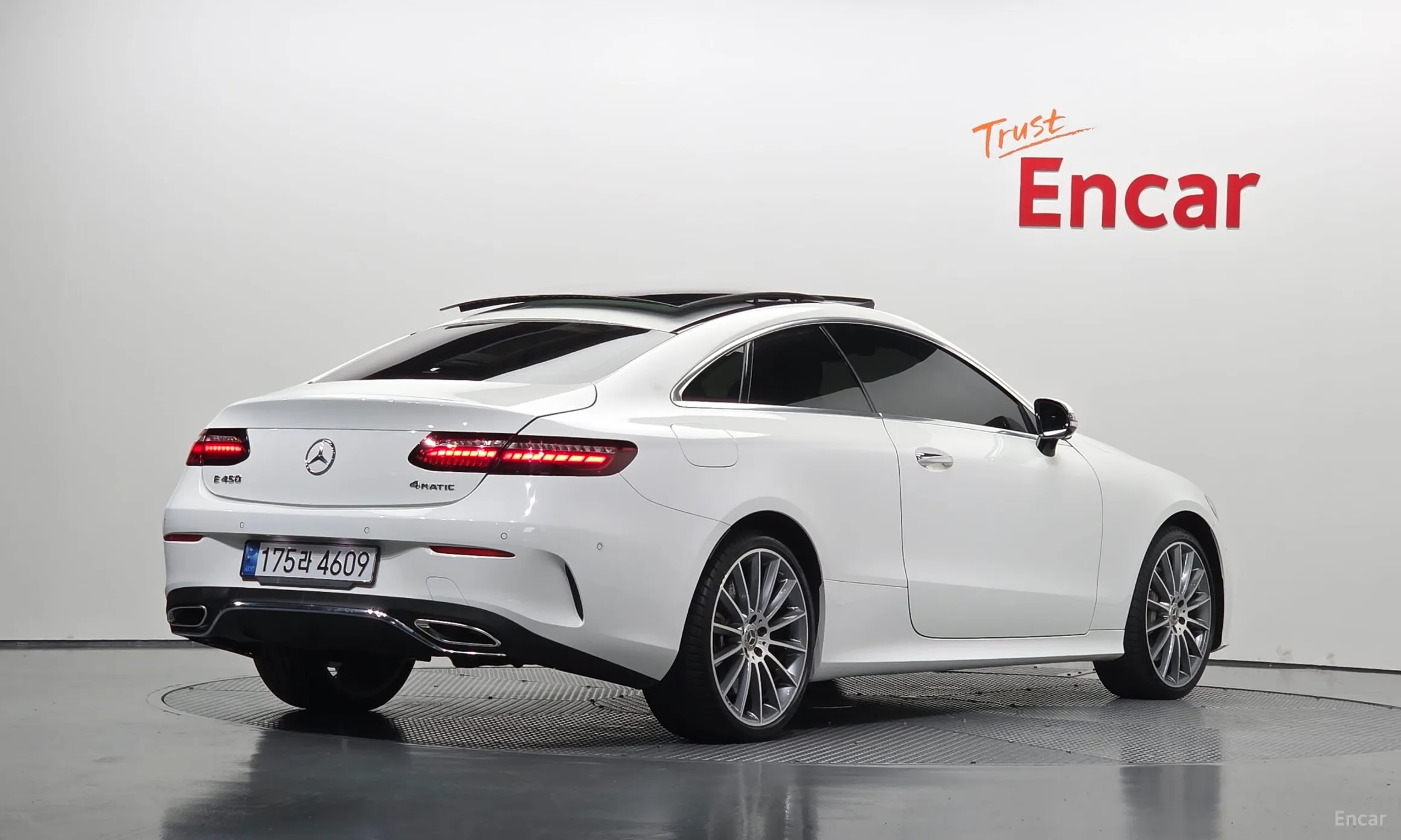 Mercedes Benz E-Class W213