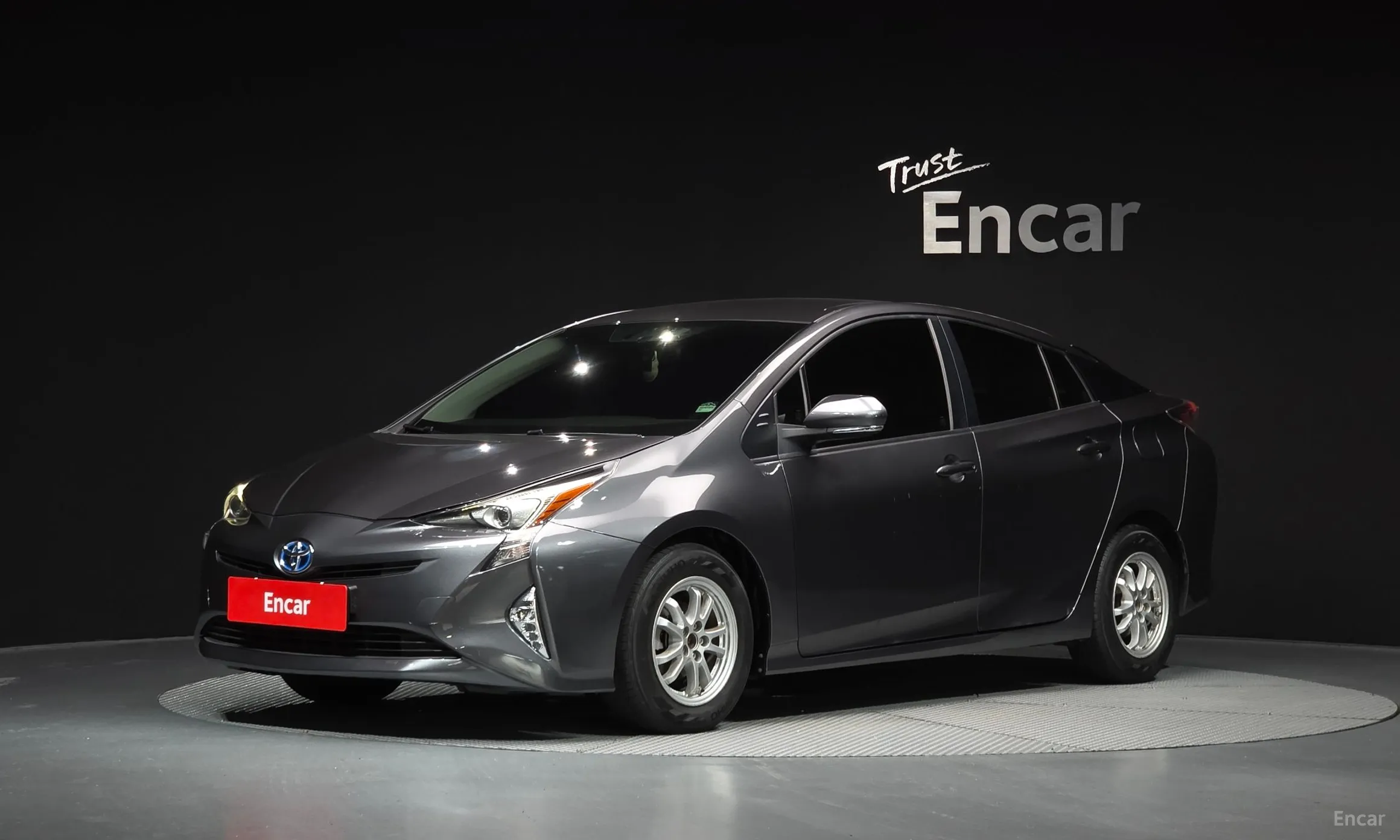 Toyota Prius 4th Generation