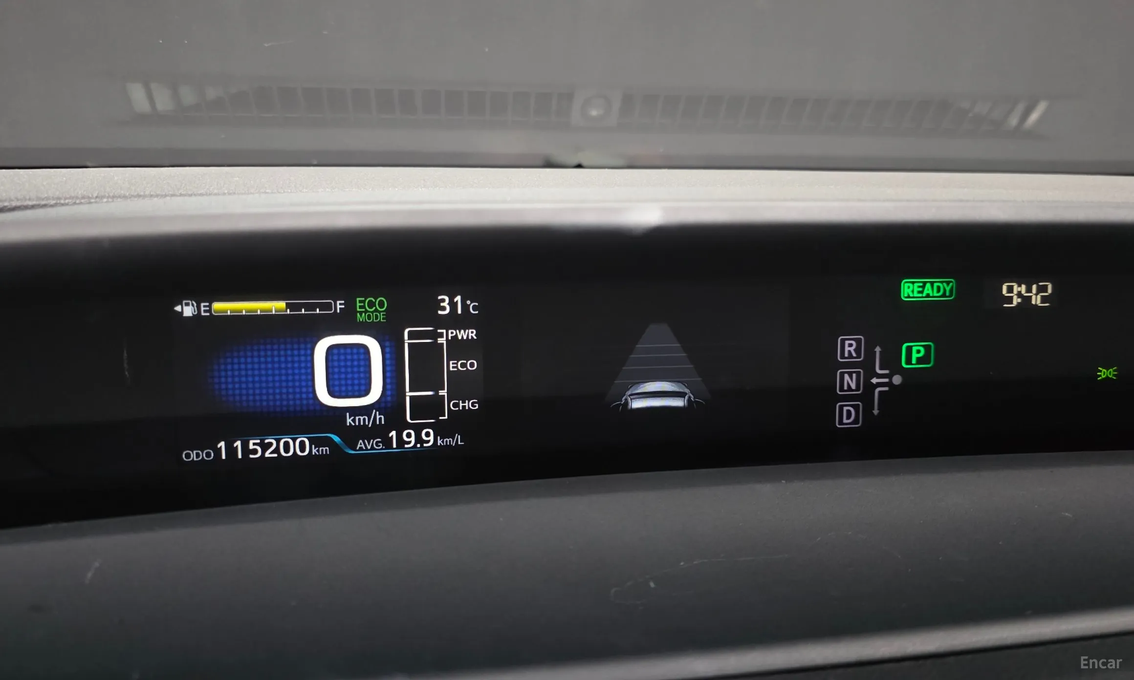 Toyota Prius 4th Generation превью 8