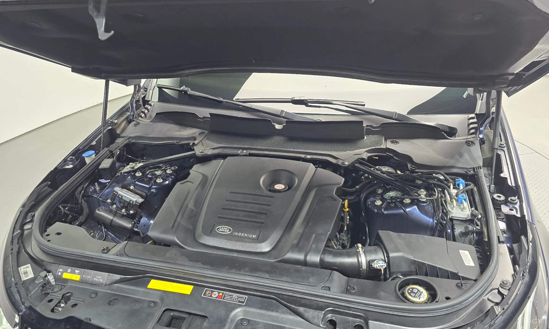 Land Rover Discovery 5 превью 6