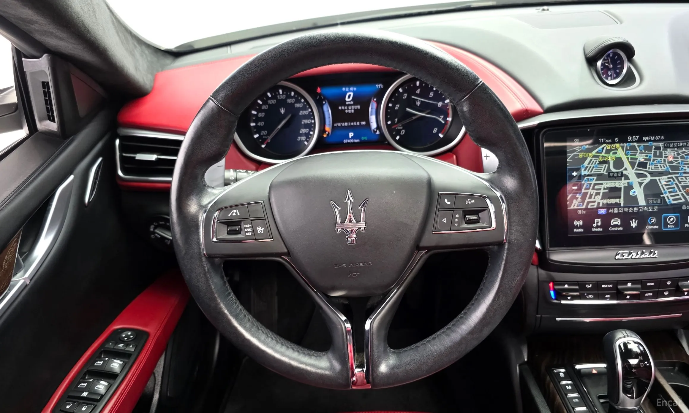 Maserati Ghibli превью 13