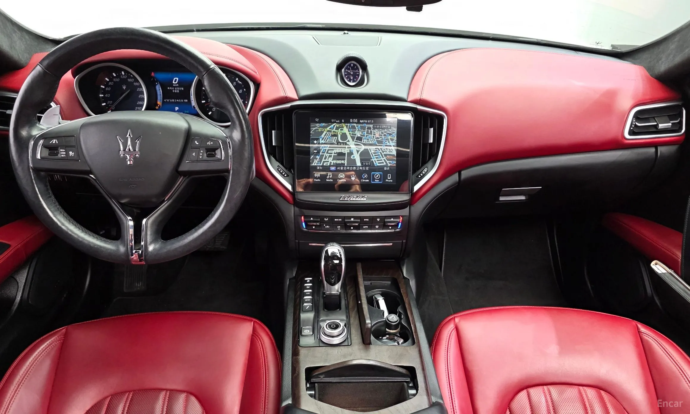 Maserati Ghibli превью 7