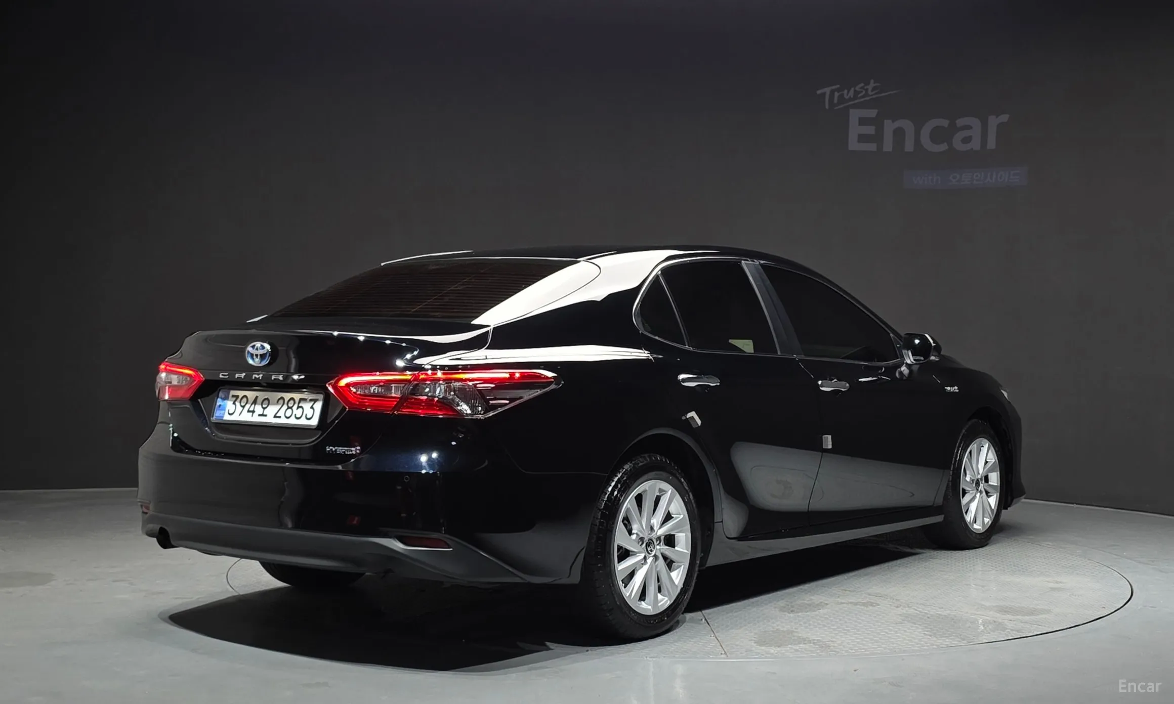 Toyota Camry (XV70)