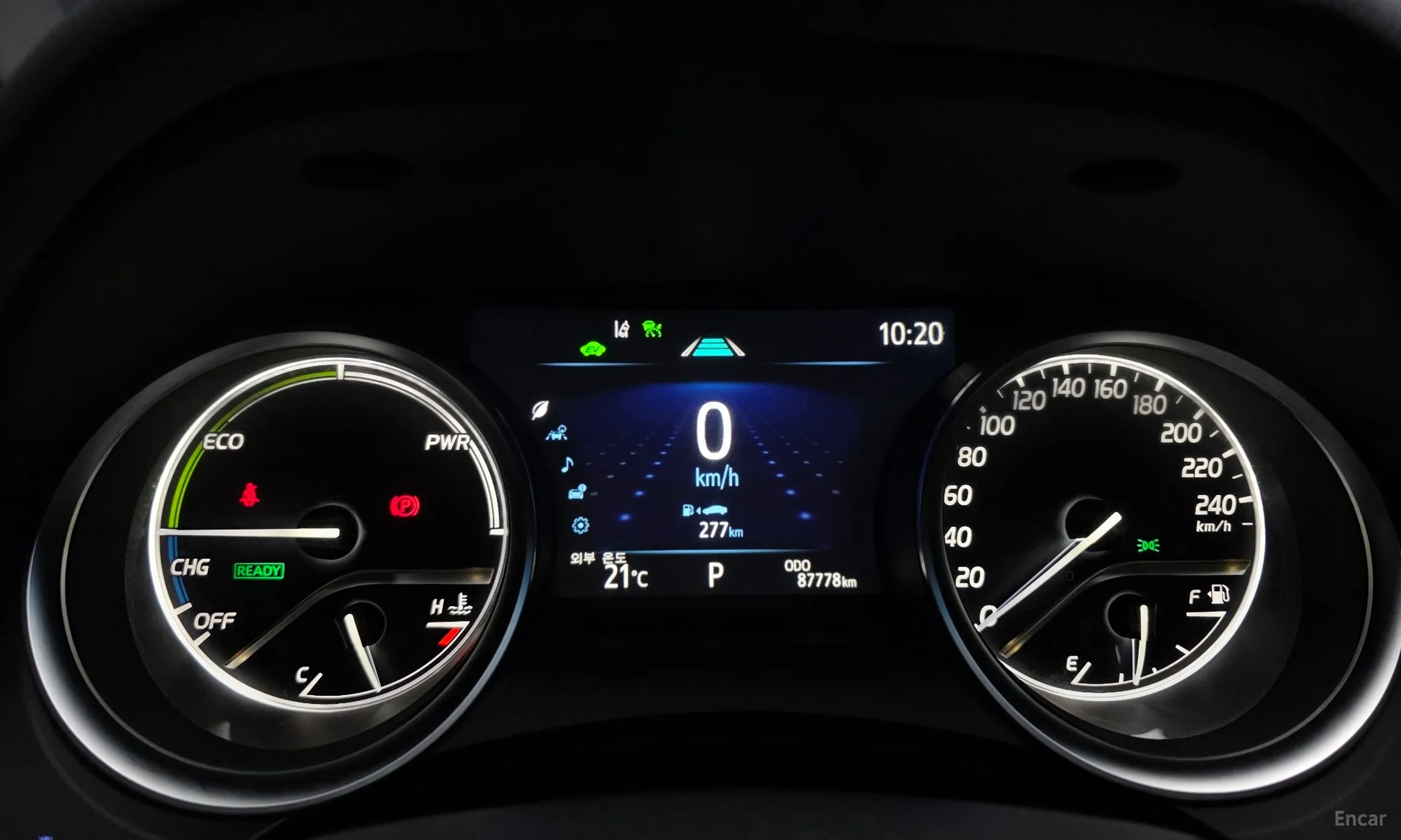 Toyota Camry (XV70) превью 8