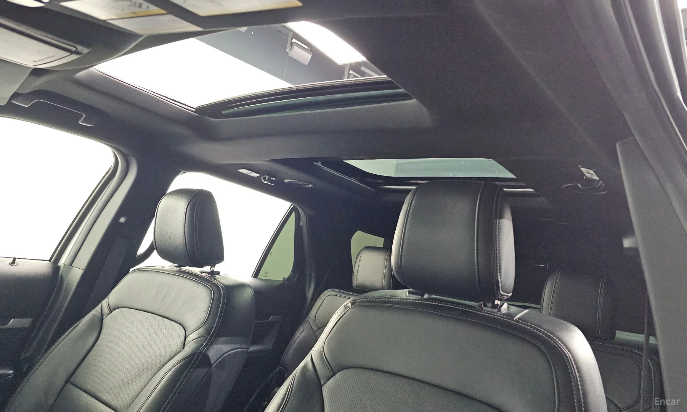 Ford Explorer превью 18