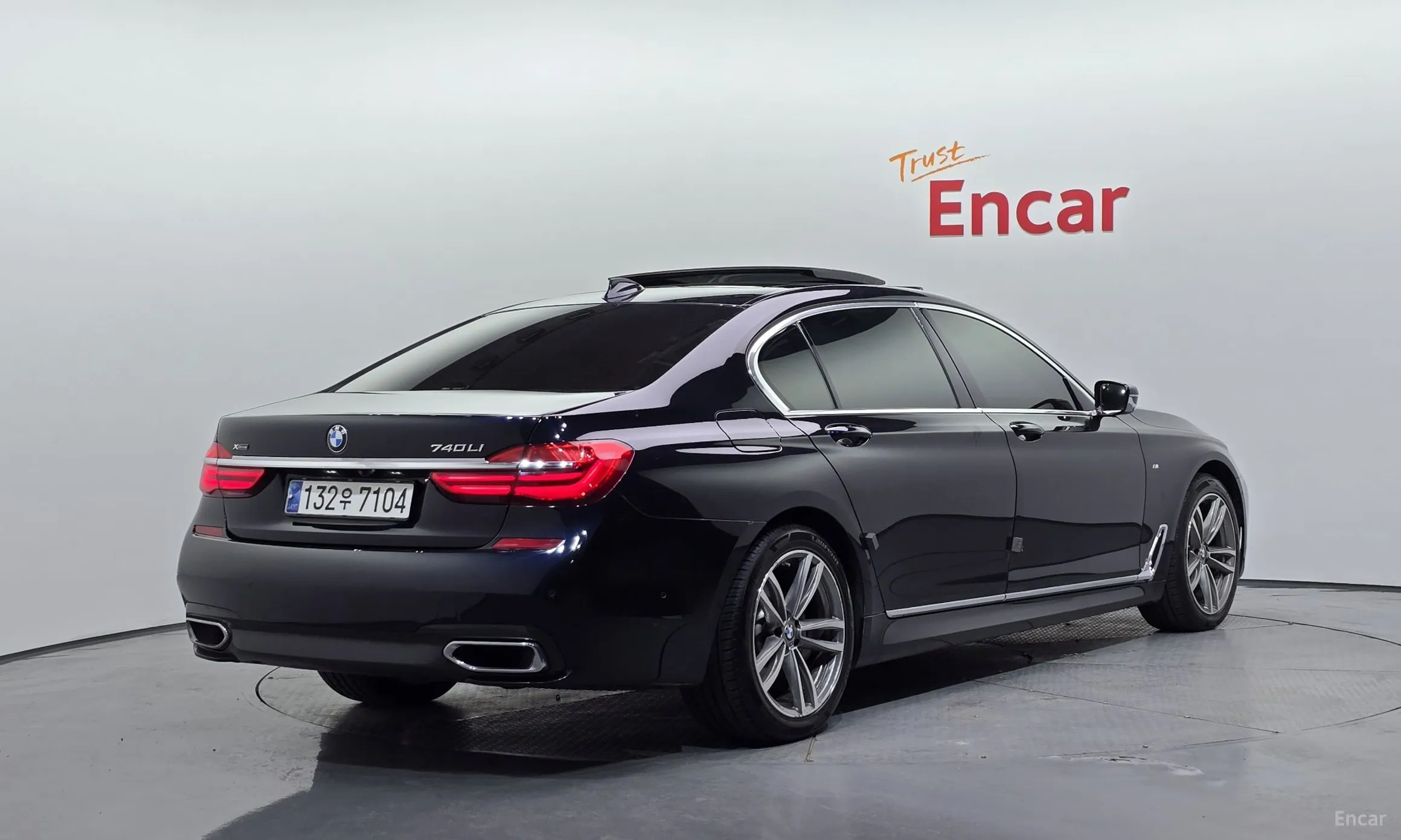 BMW 7 Series (G11)