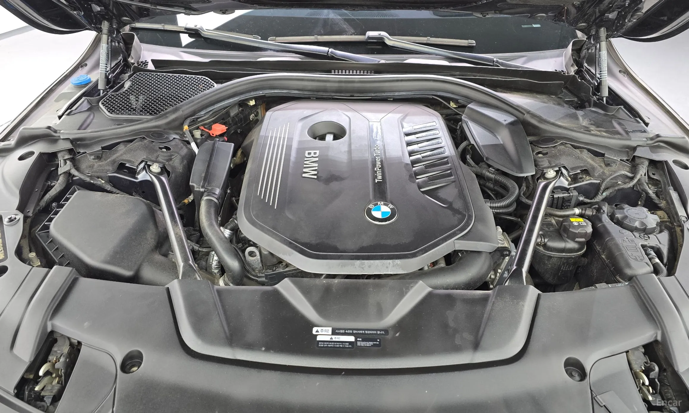 BMW 7 Series (G11) превью 6
