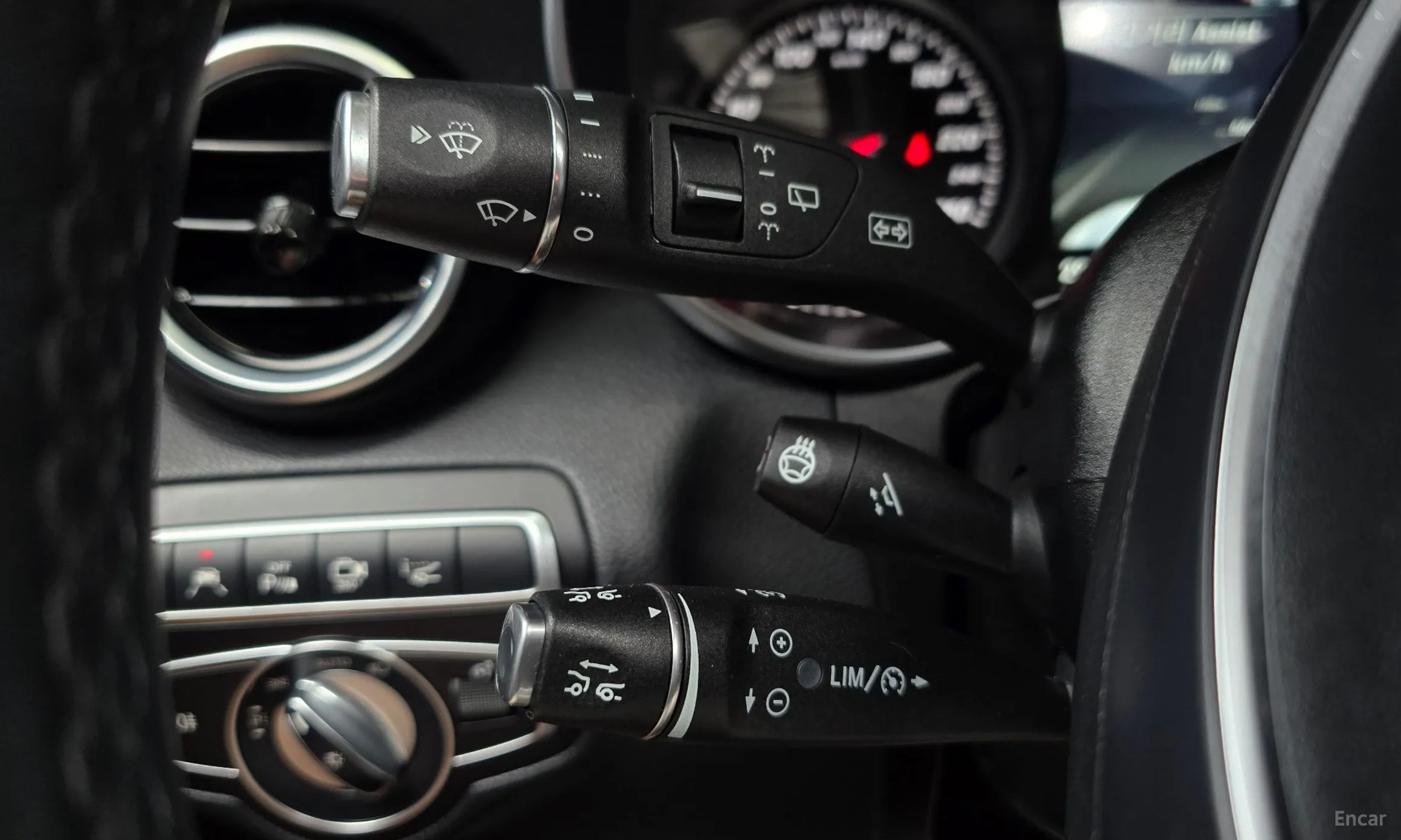 Mercedes Benz GLC-Class X253 превью 20