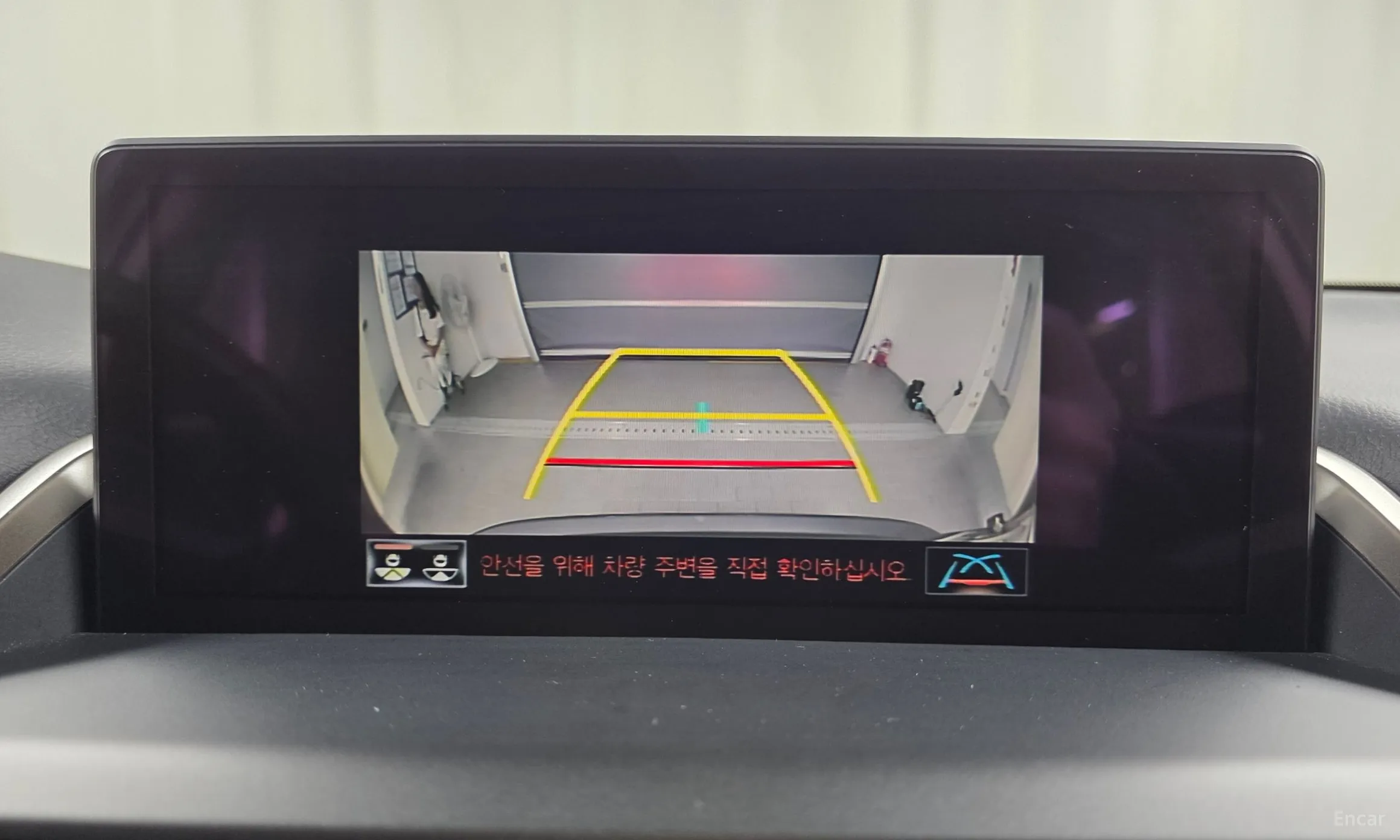 Lexus NX300h превью 15