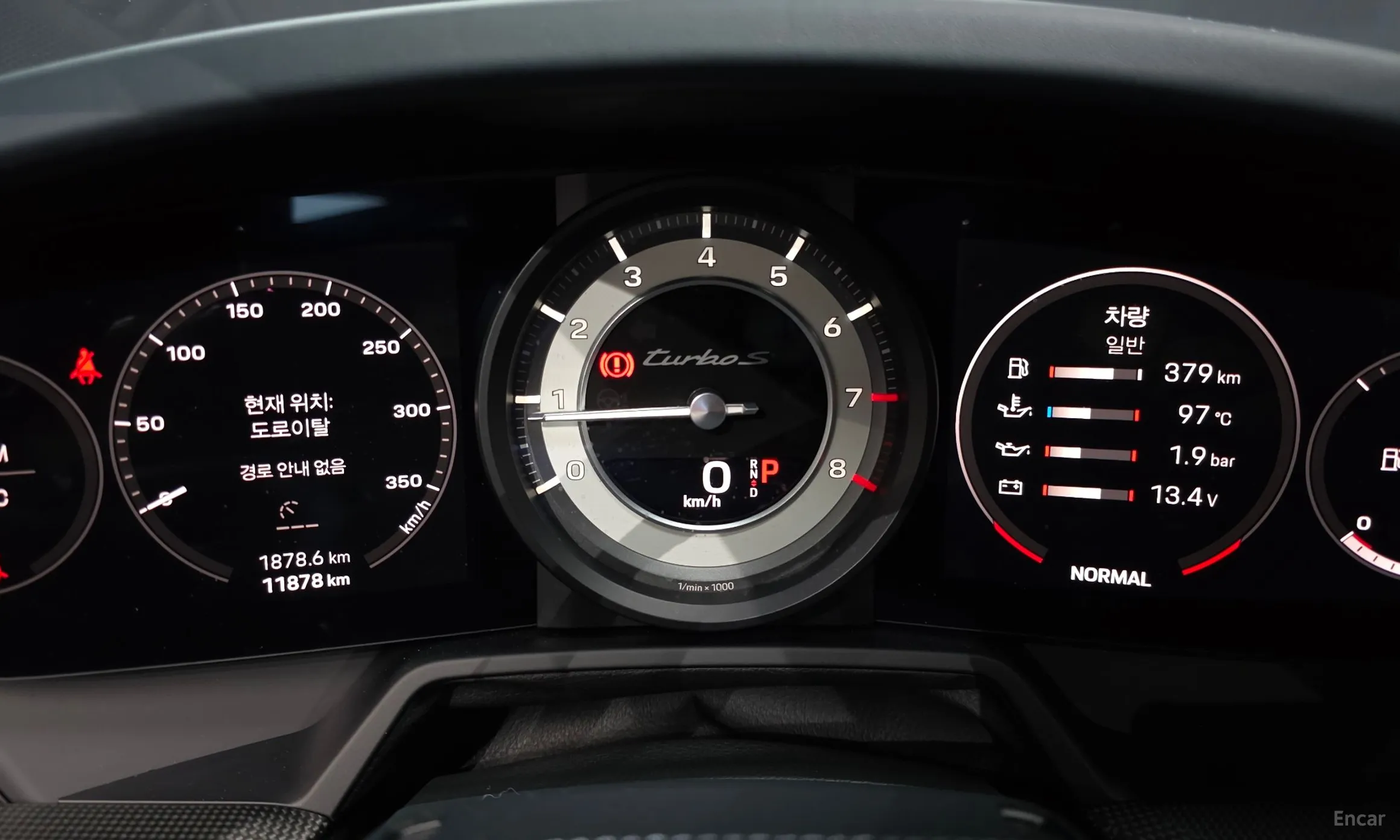 Porsche 911 (992) превью 8