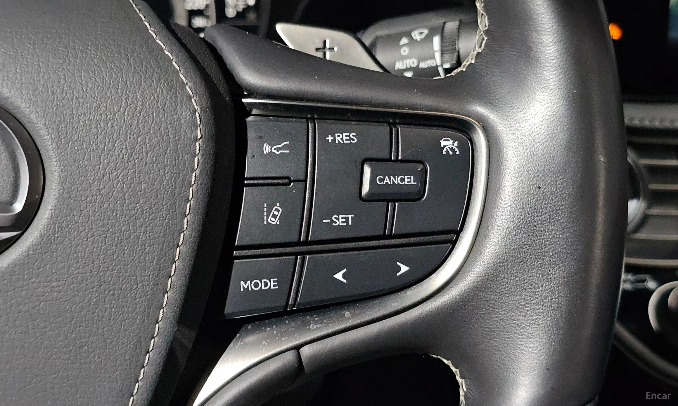 Lexus LS500 5th Generation превью 18