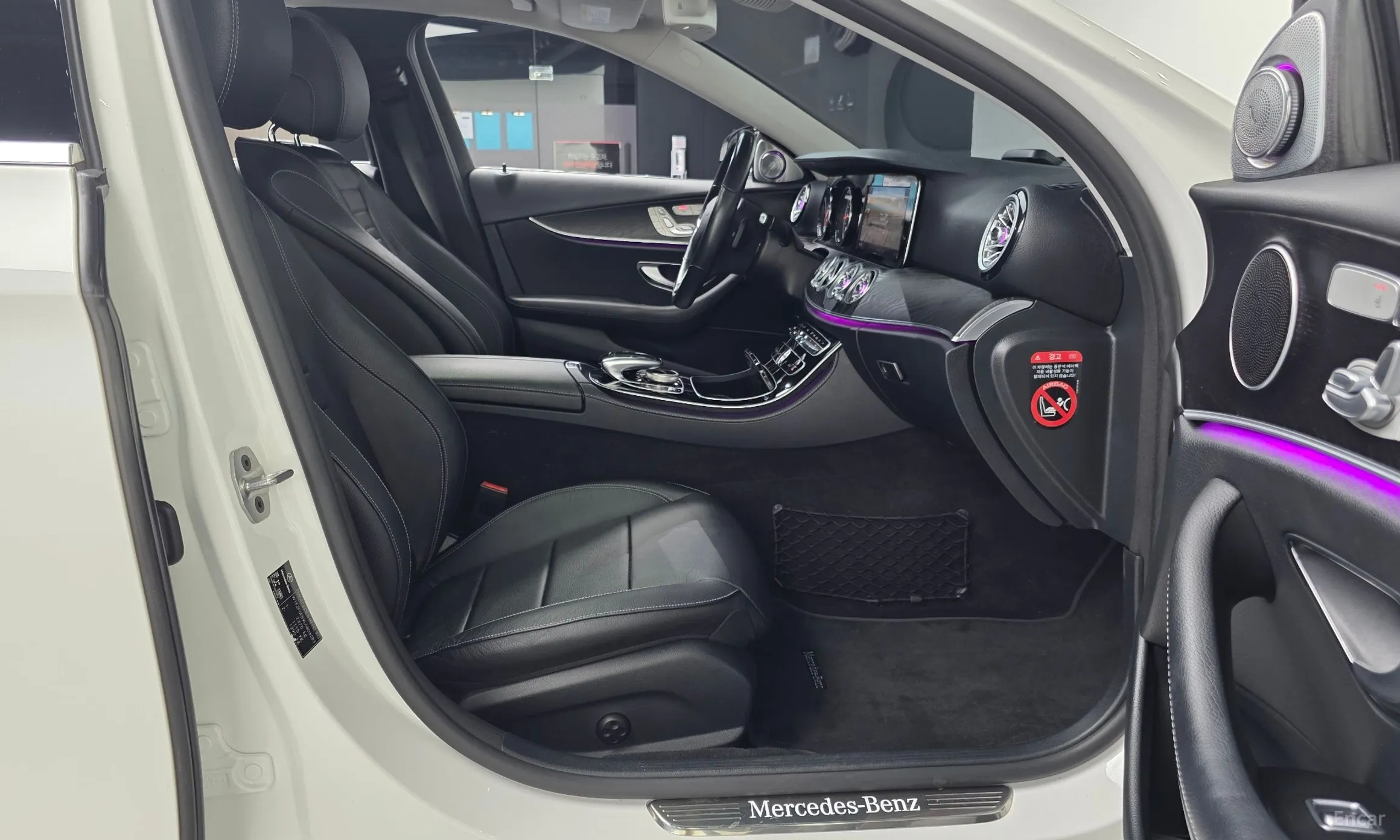 Mercedes Benz E-Class W213 превью 11